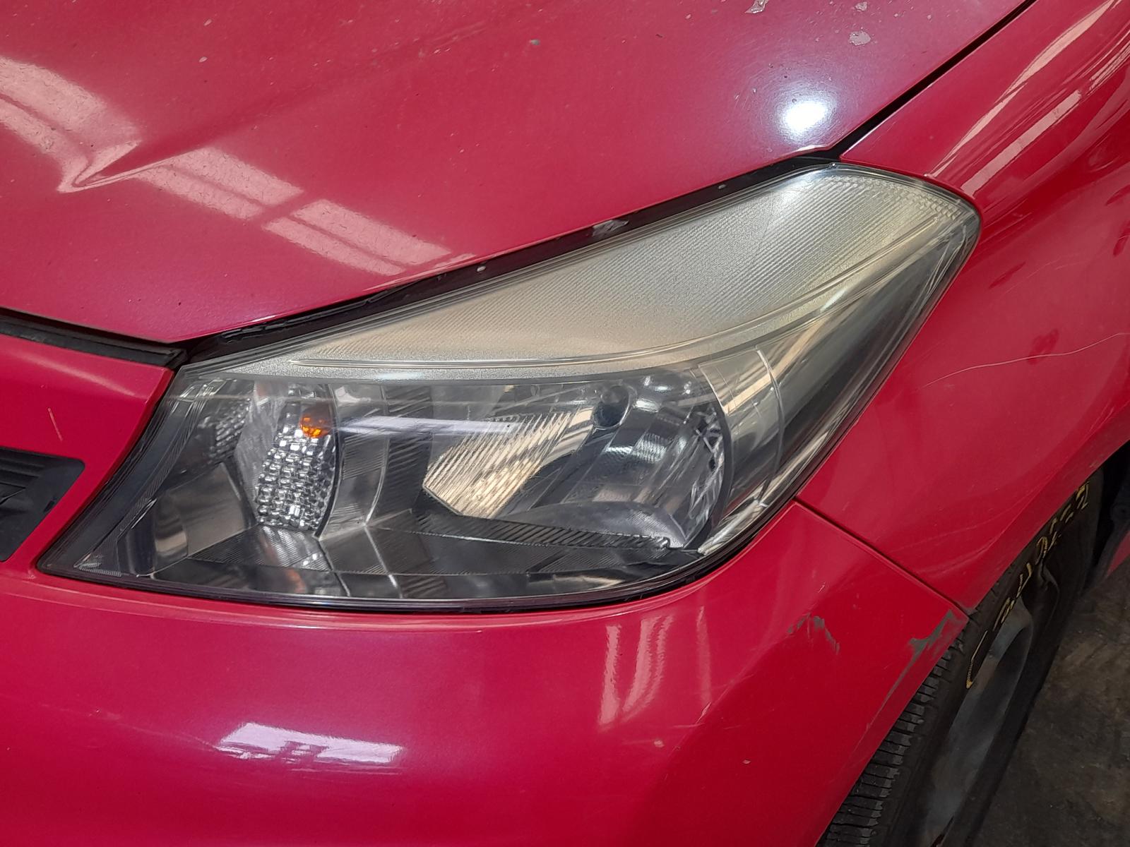 View Auto part Bonnet Toyota Yaris 2013