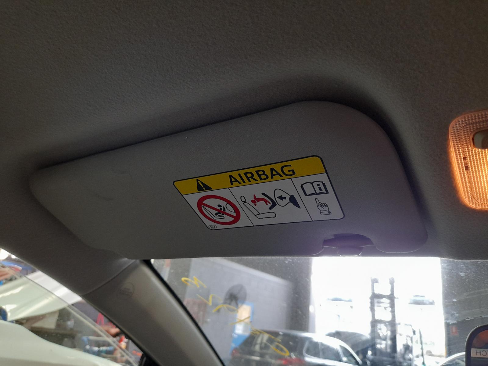 View Auto part Bonnet Toyota Yaris 2013