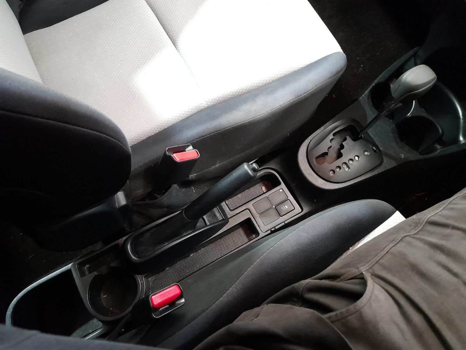 View Auto part Bonnet Toyota Yaris 2013