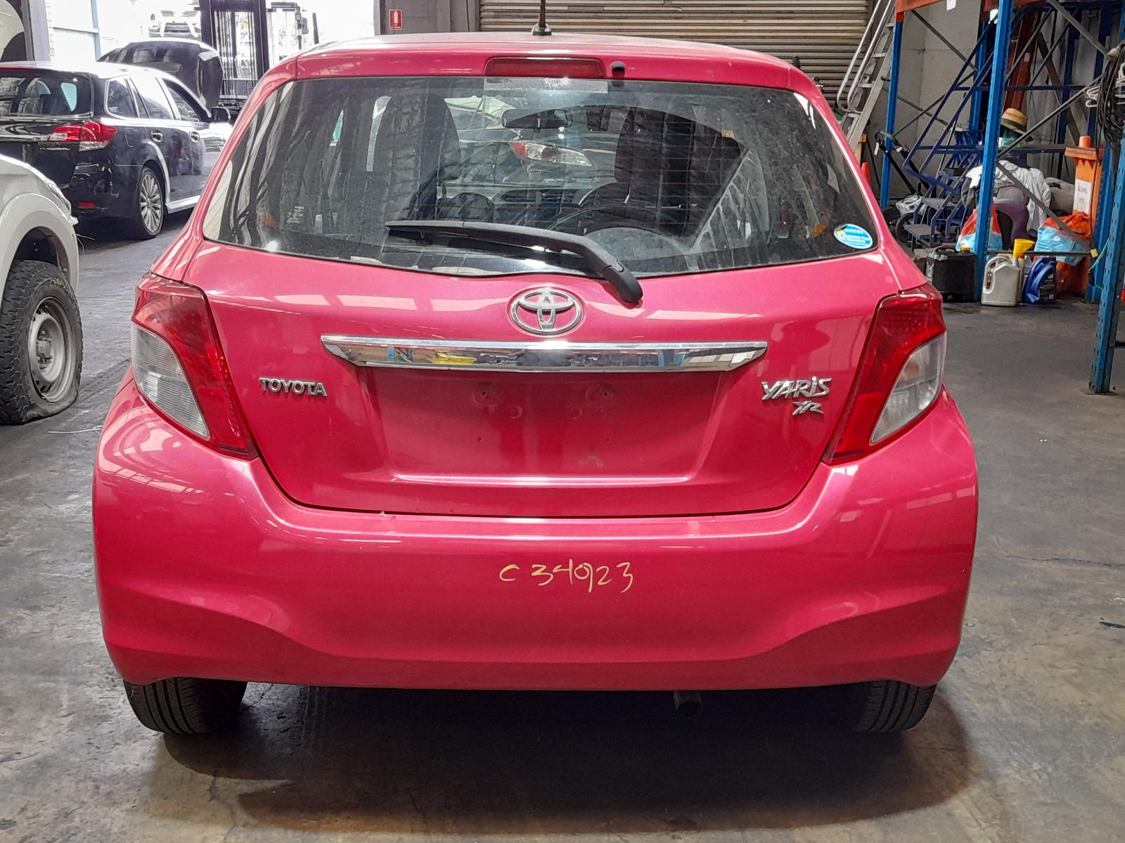 View Auto part Bonnet Toyota Yaris 2013
