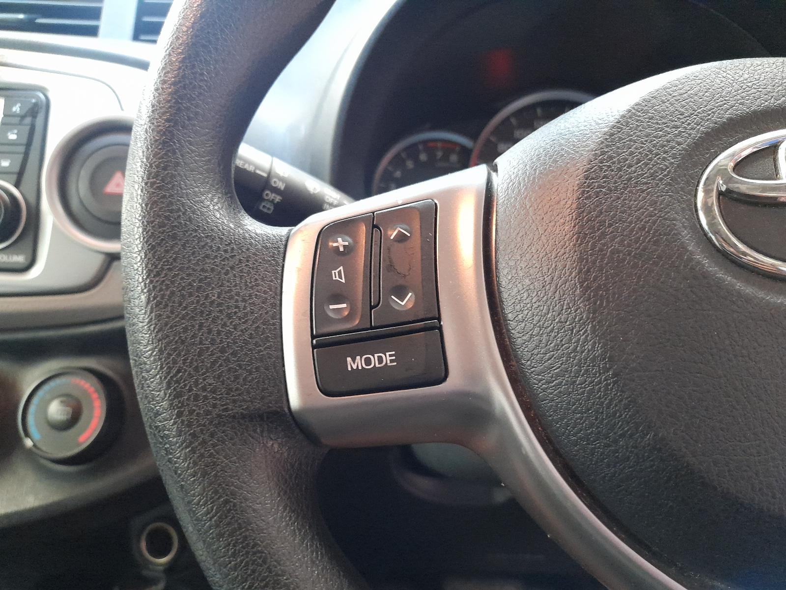 View Auto part Bonnet Toyota Yaris 2013