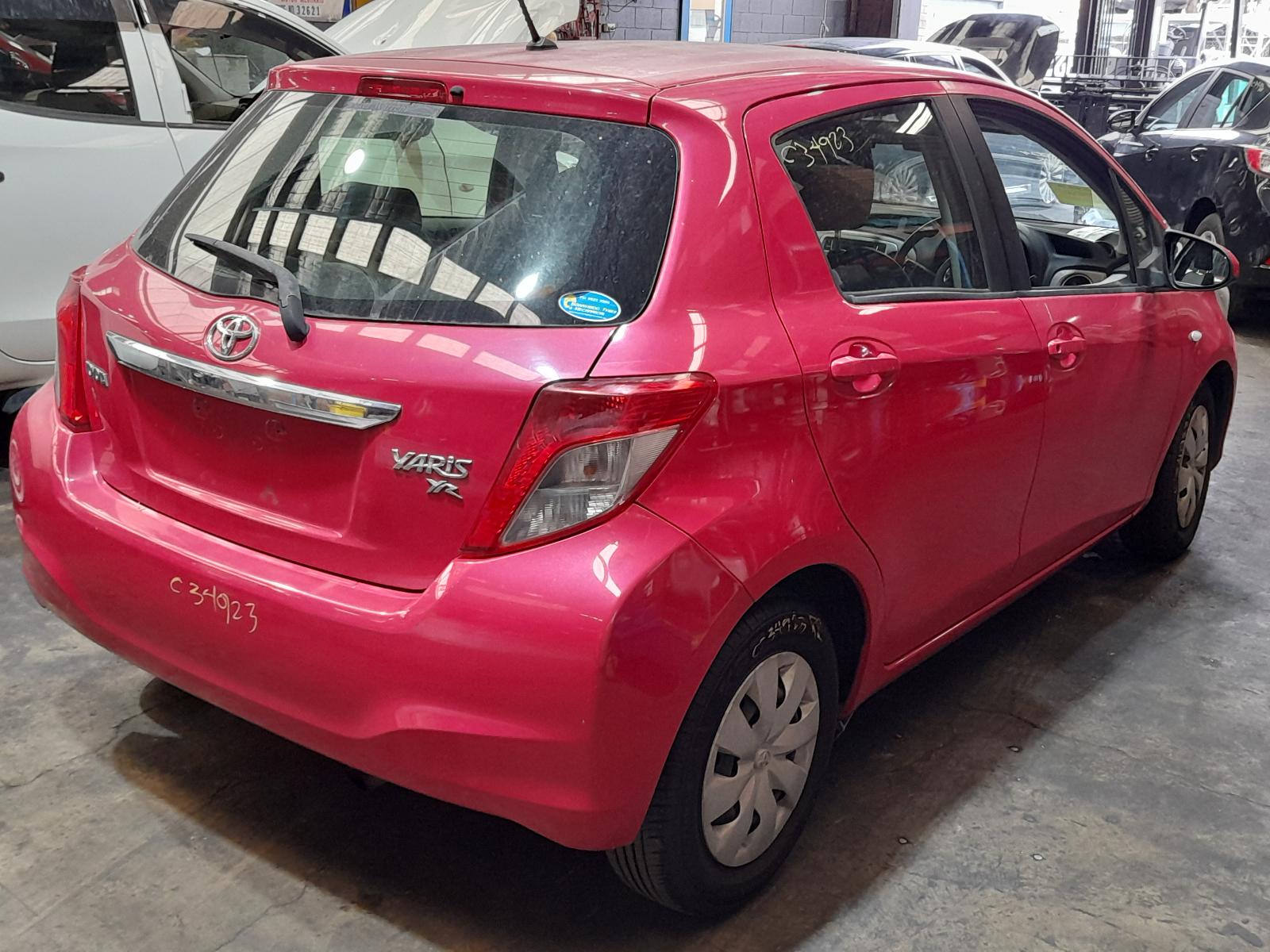 View Auto part Bonnet Toyota Yaris 2013