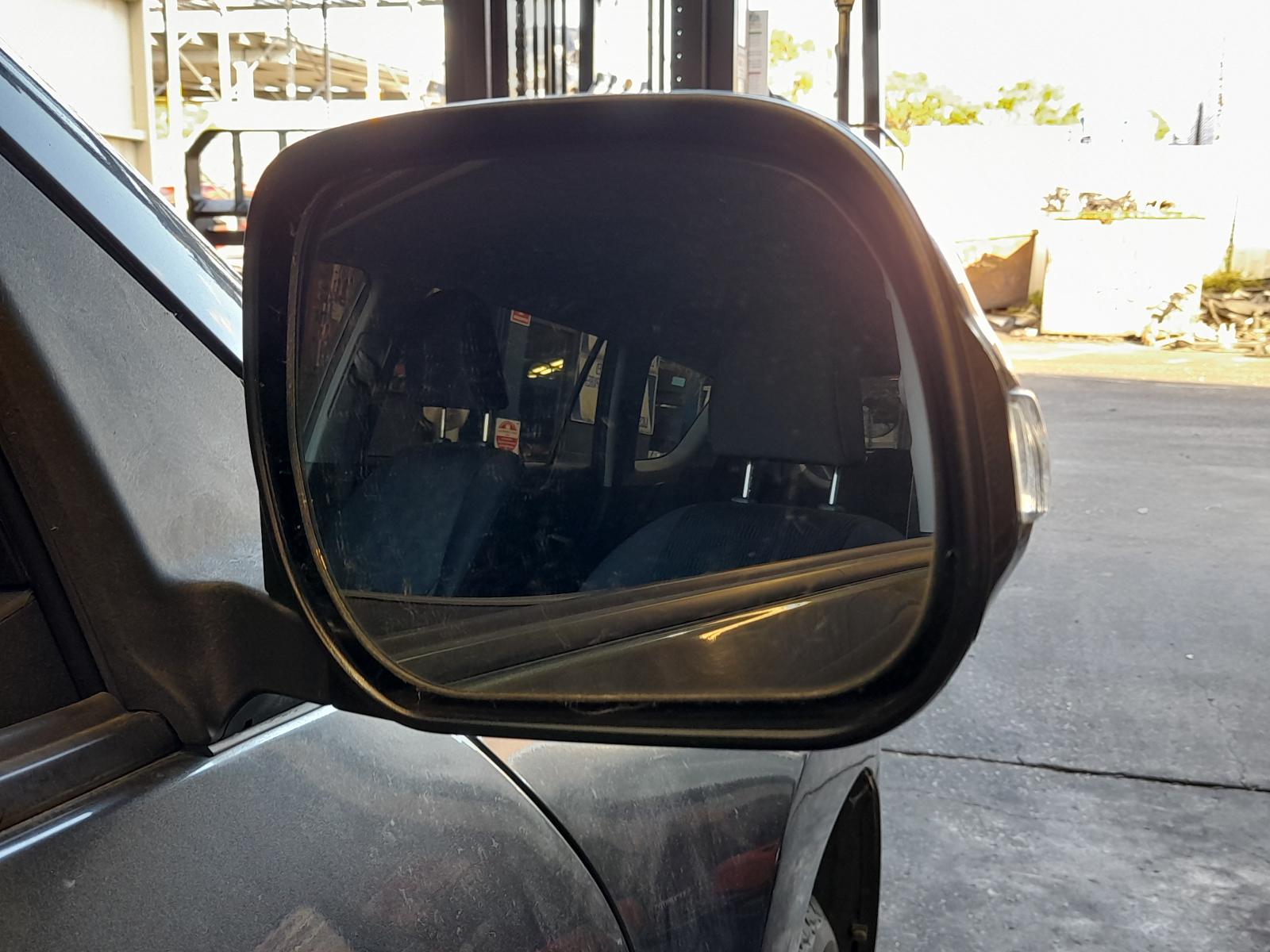 View Auto part Alternator Toyota Rav4 2012