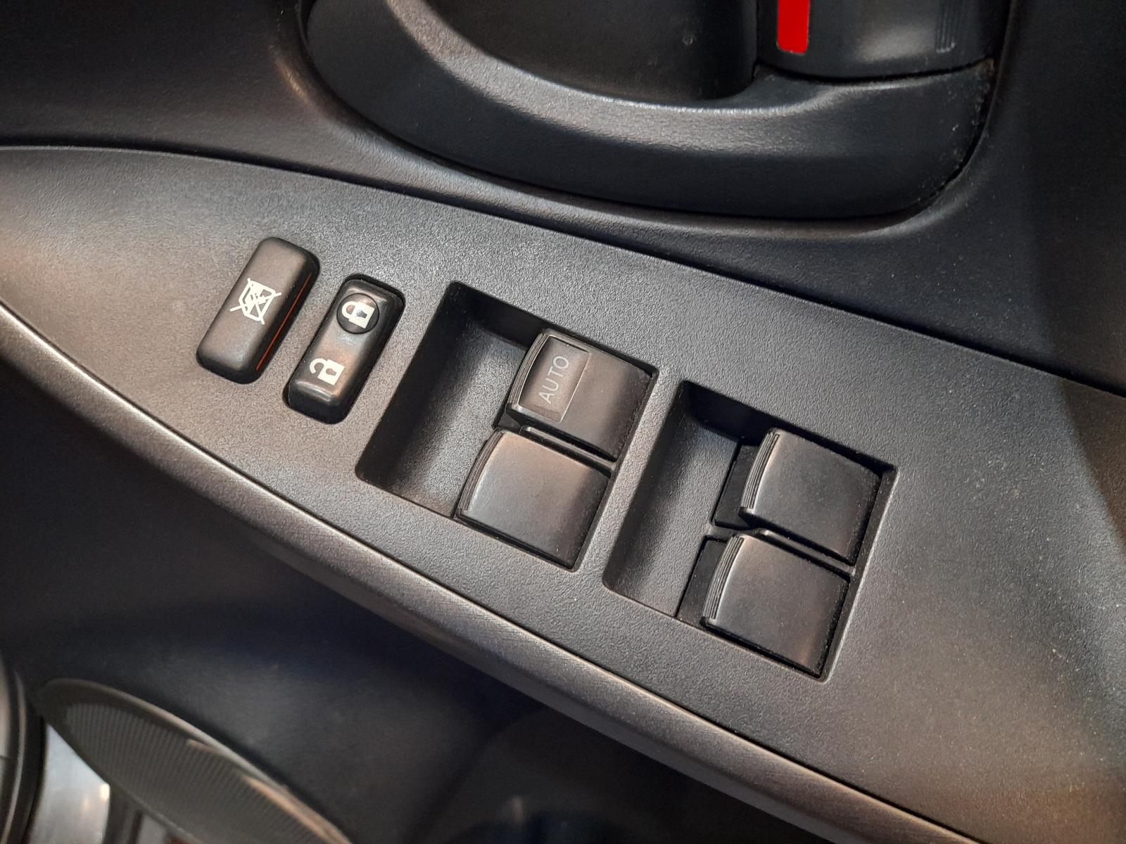 View Auto part Alternator Toyota Rav4 2012