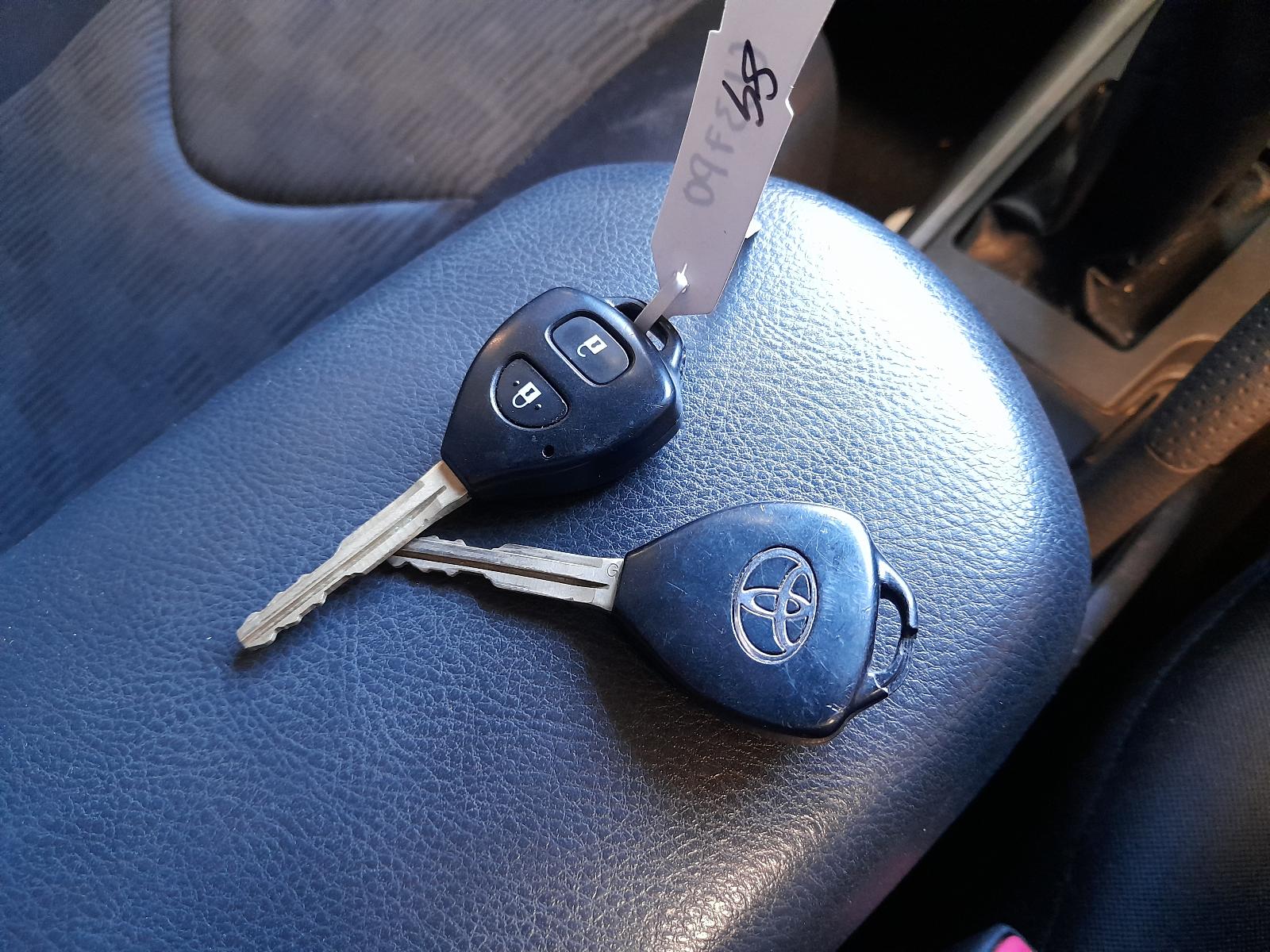 View Auto part Alternator Toyota Rav4 2012