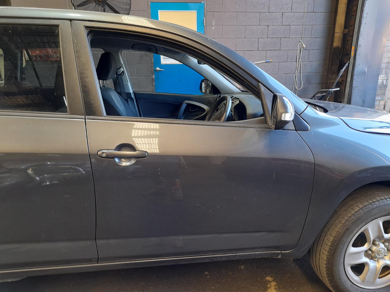 View Auto part Alternator Toyota Rav4 2012