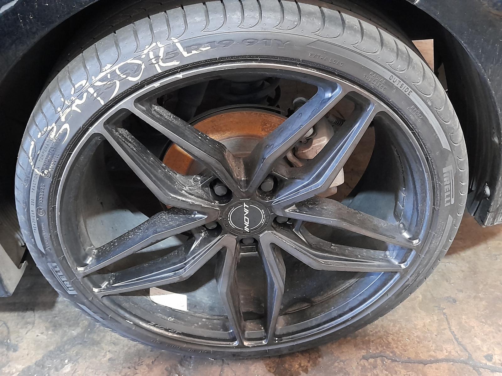 2014 Hyundai Veloster Right Indicator/Fog/Side View Auto part Right Indicator/Fog/Side Hyundai Veloster 2014