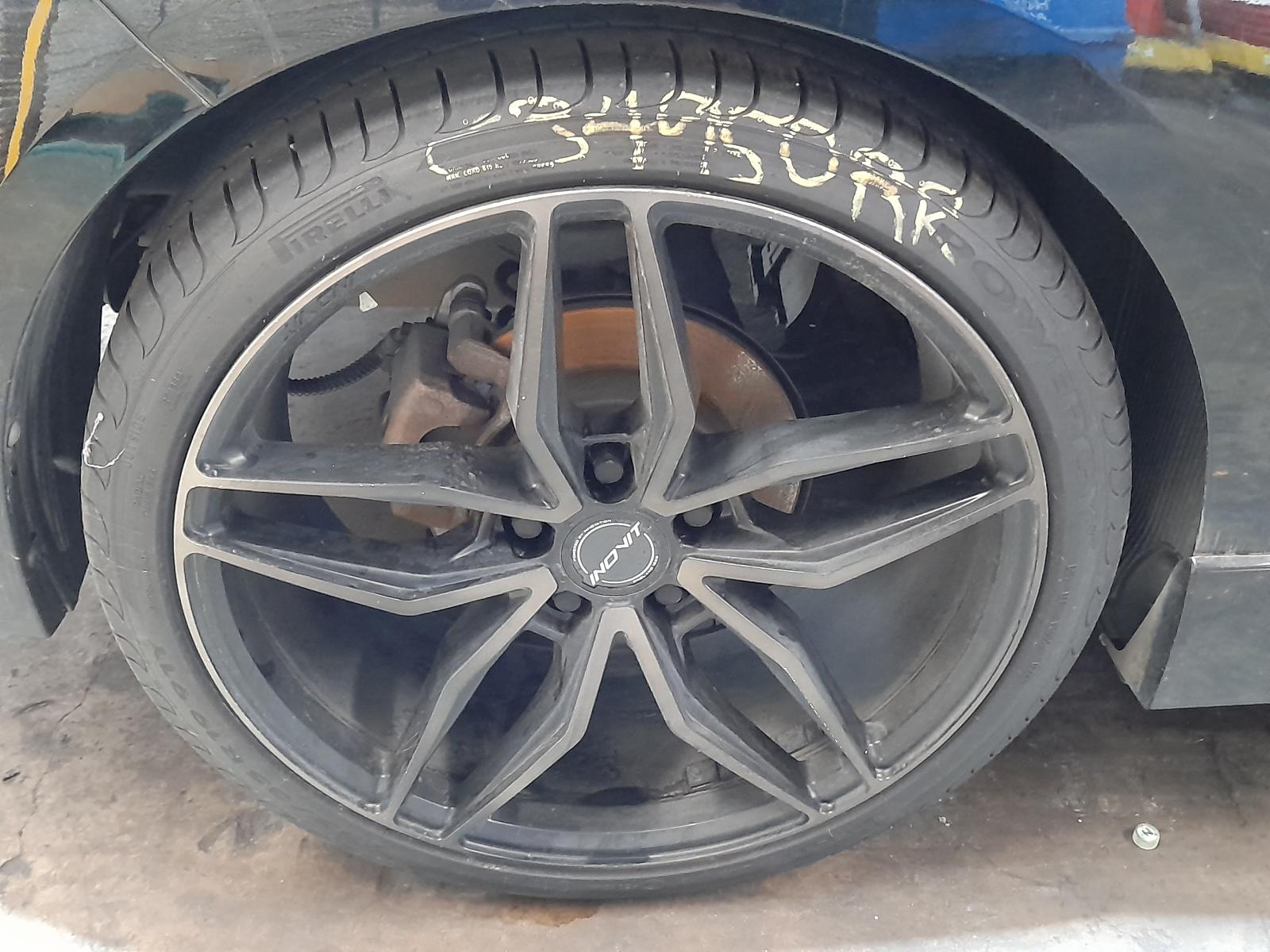 2014 Hyundai Veloster Right Indicator/Fog/Side View Auto part Right Indicator/Fog/Side Hyundai Veloster 2014