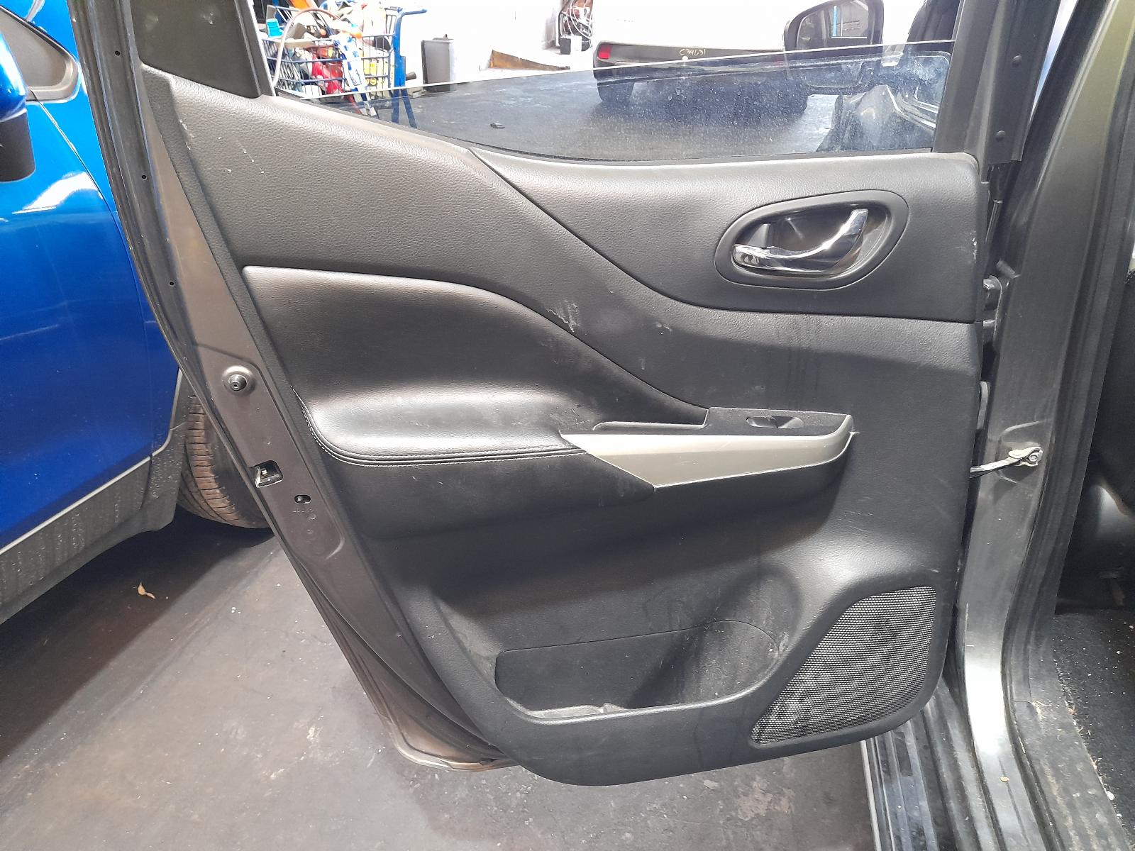 View Auto part Door/Boot/Gate Lock Nissan Navara 2018