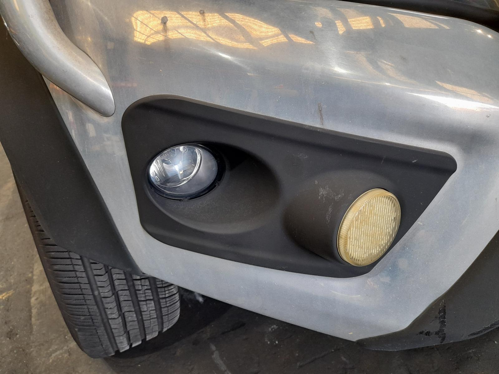 View Auto part Door/Boot/Gate Lock Nissan Navara 2018