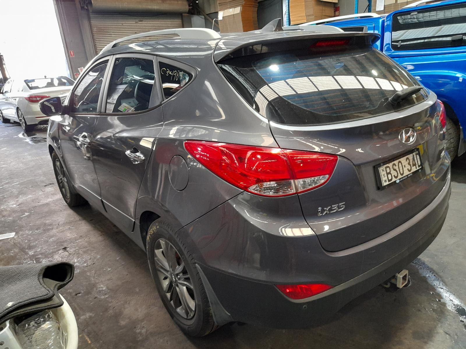 View Auto part Rear Spoiler Hyundai Ix35 2014