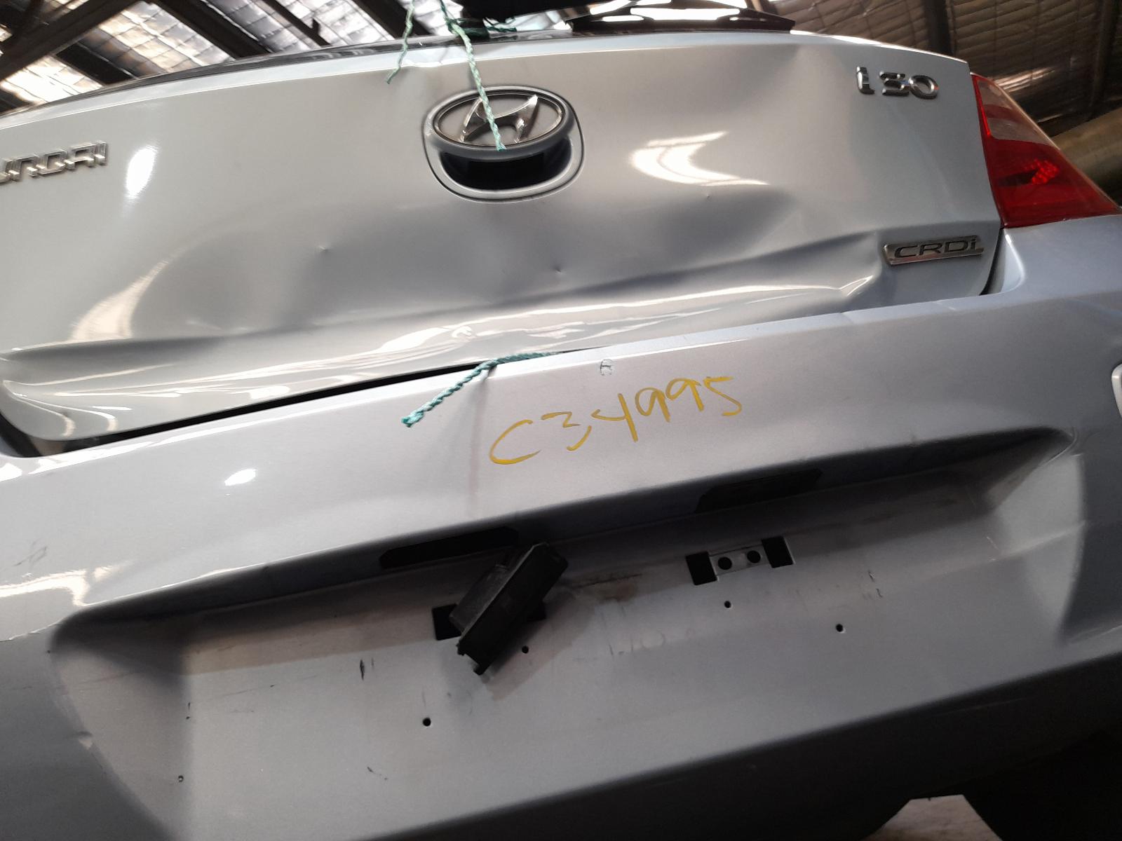 View Auto part Left Front Door Hyundai I30 2010