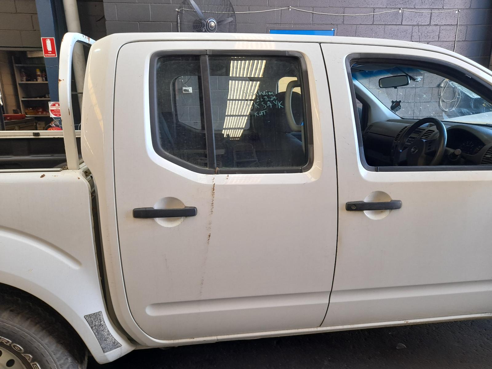 View Auto part Trans/Gearbox Nissan Navara 2010