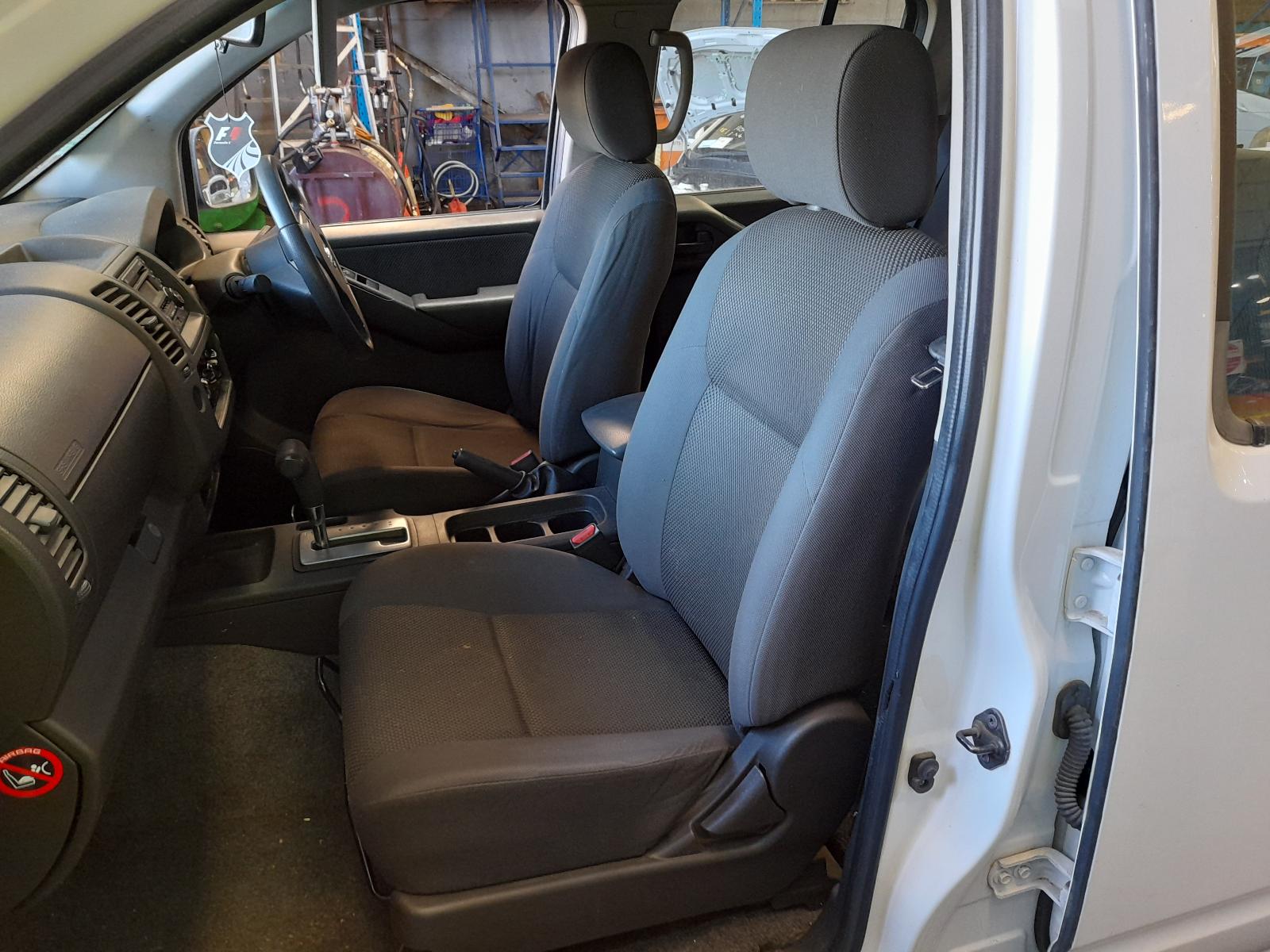 View Auto part Trans/Gearbox Nissan Navara 2010