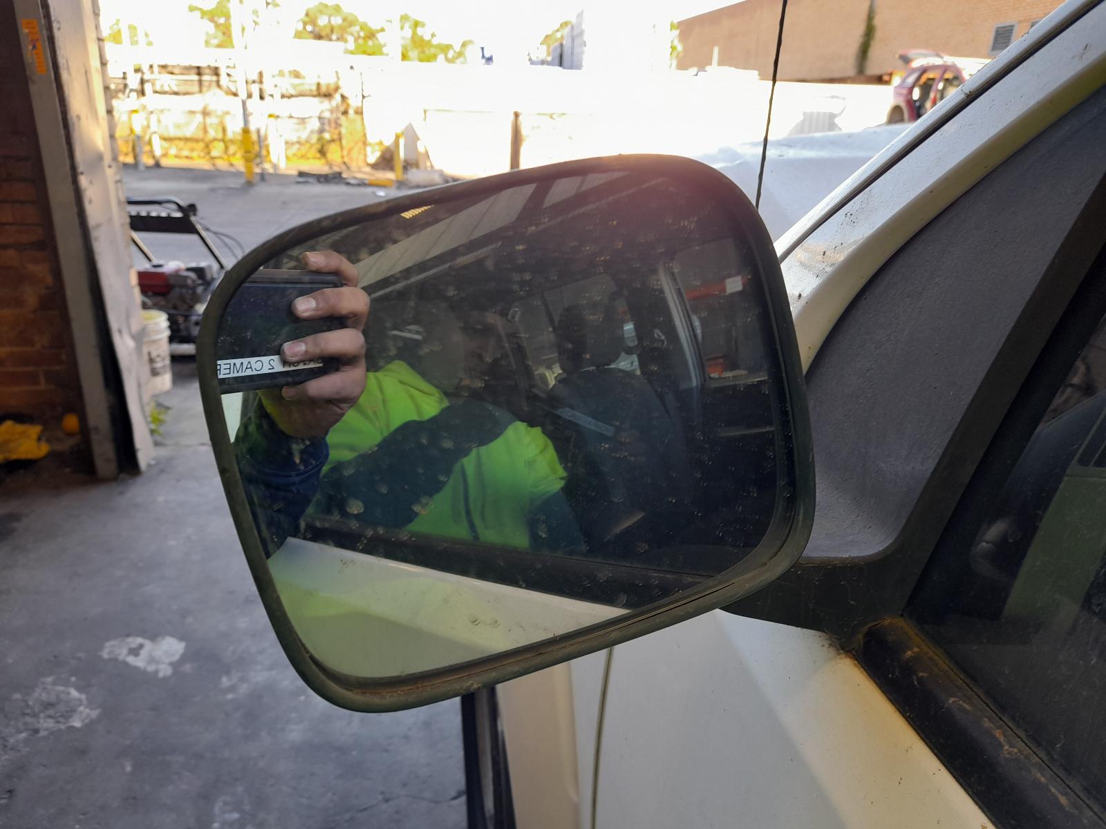 View Auto part Trans/Gearbox Nissan Navara 2010