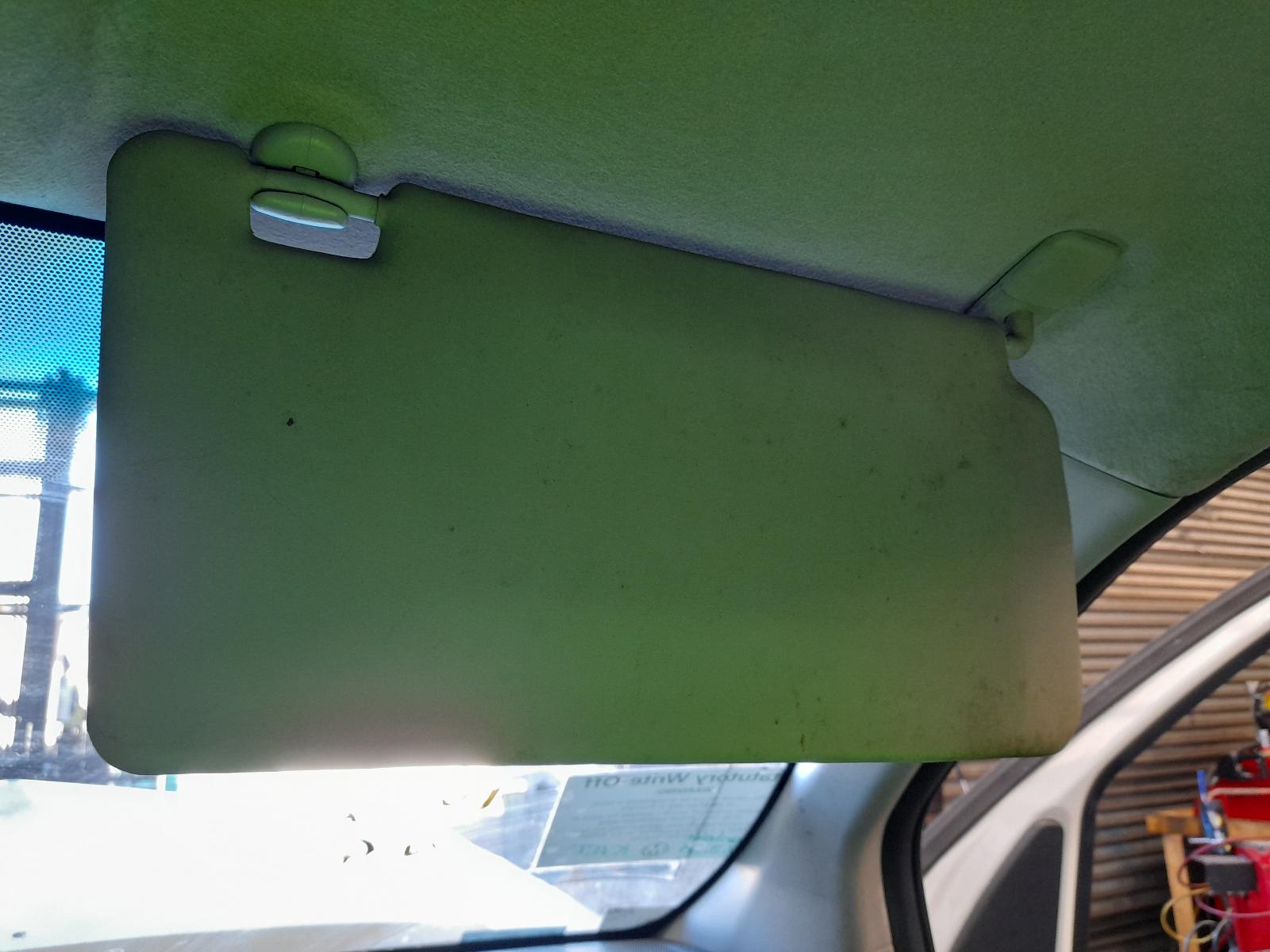 View Auto part Trans/Gearbox Nissan Navara 2010