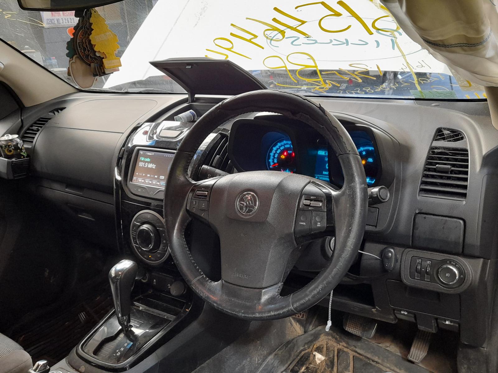 View Auto part Sports Bar Holden Colorado 2015