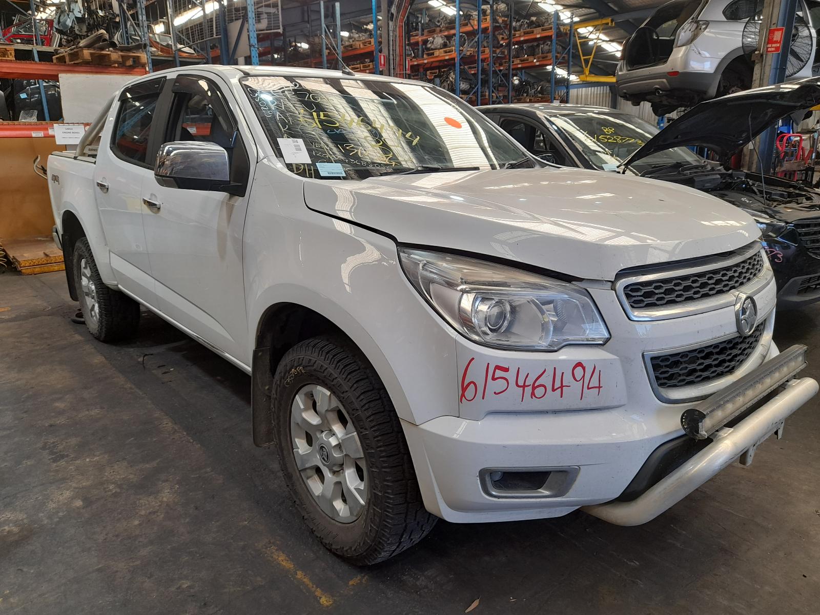 View Auto part Sports Bar Holden Colorado 2015