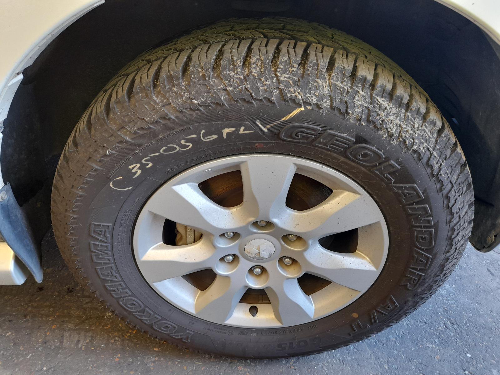 View Auto part Particulate Filter/Dpf Mitsubishi Pajero 2009