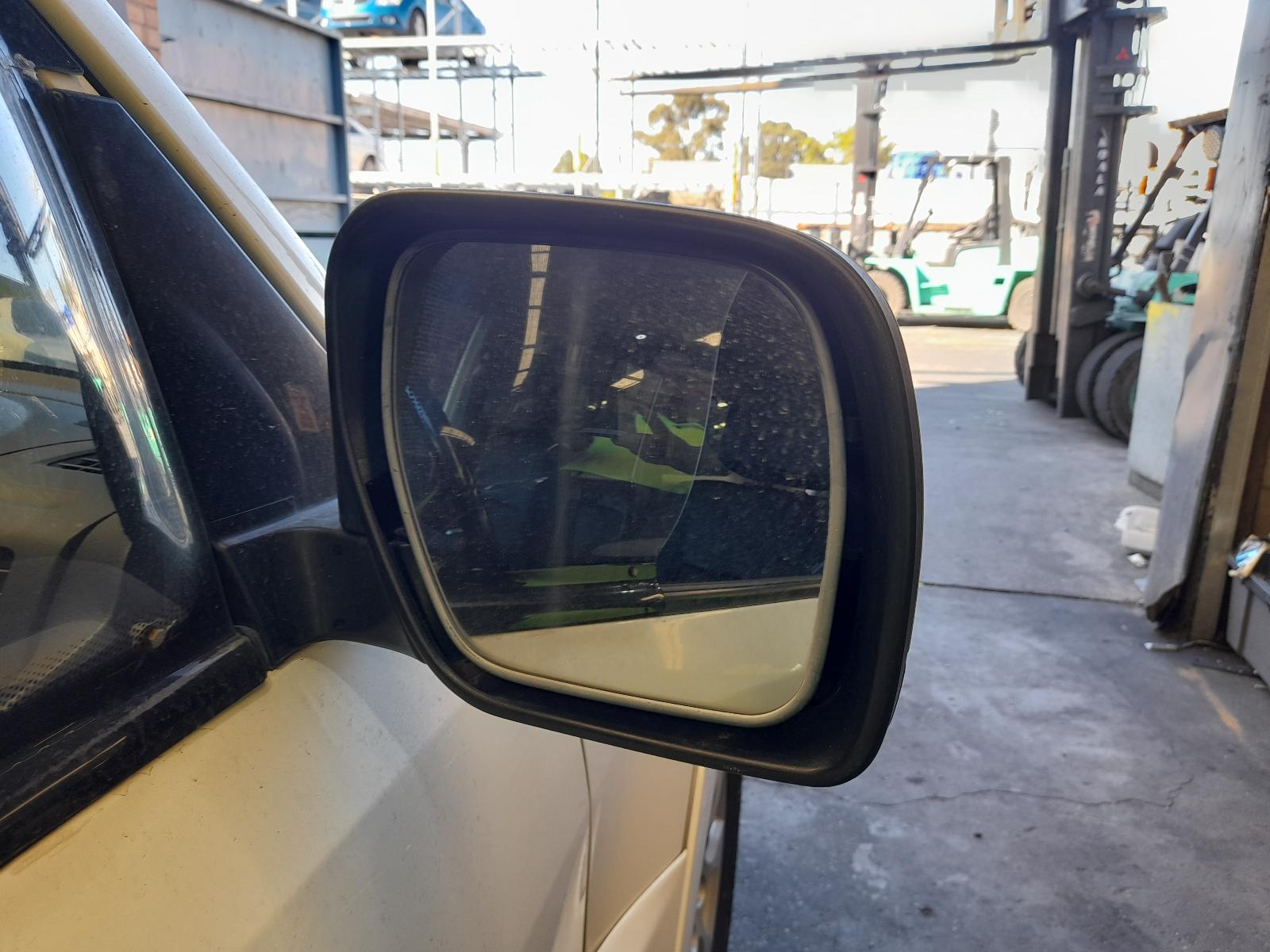 View Auto part Particulate Filter/Dpf Mitsubishi Pajero 2009