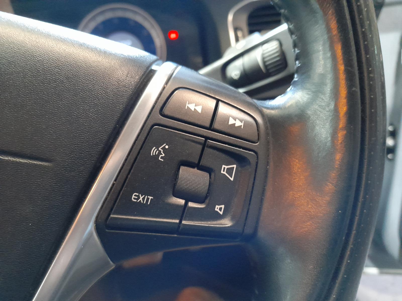 View Auto part Airbag Module/Sensor Volvo S60/v60 2011