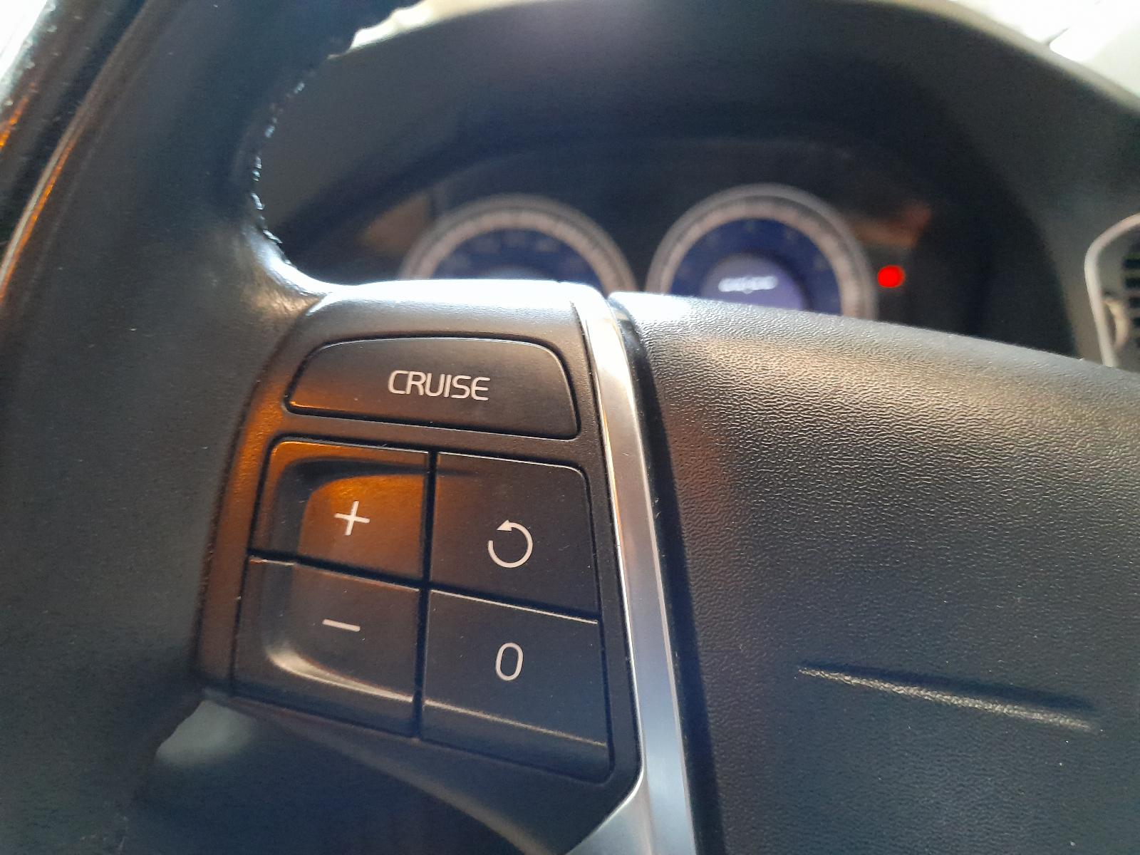 View Auto part Airbag Module/Sensor Volvo S60/v60 2011