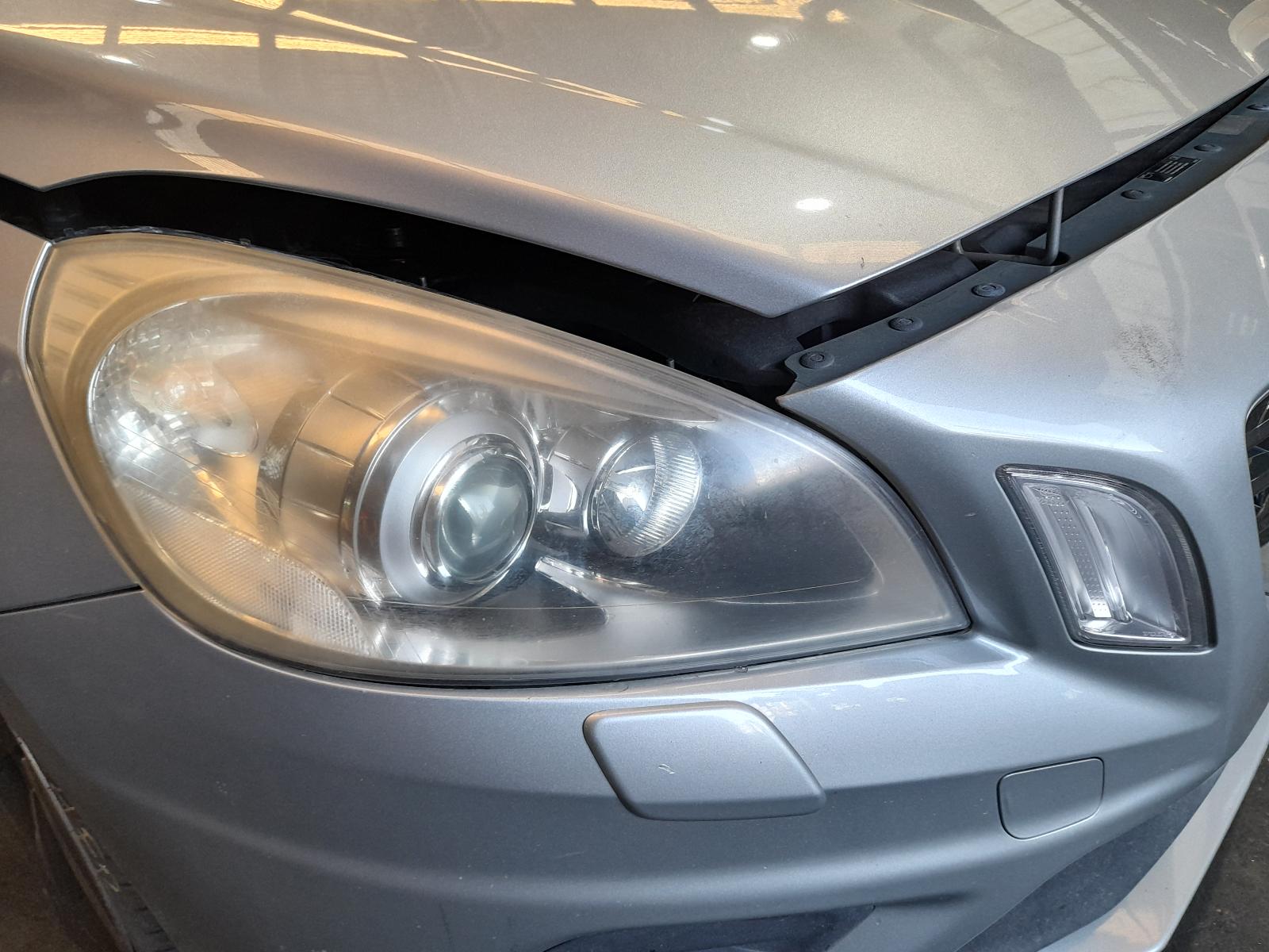 View Auto part Airbag Module/Sensor Volvo S60/v60 2011