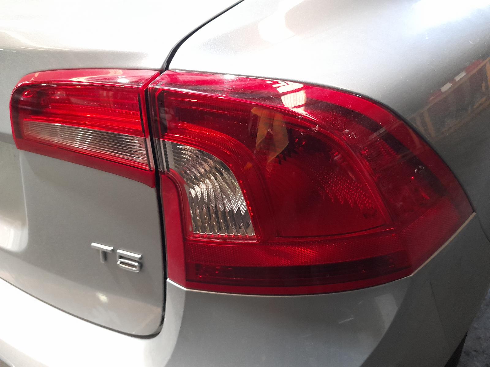 View Auto part Airbag Module/Sensor Volvo S60/v60 2011