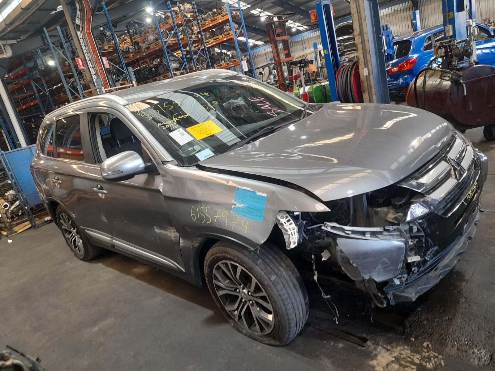 View Auto part Heater/Ac Controls Mitsubishi Outlander 2016