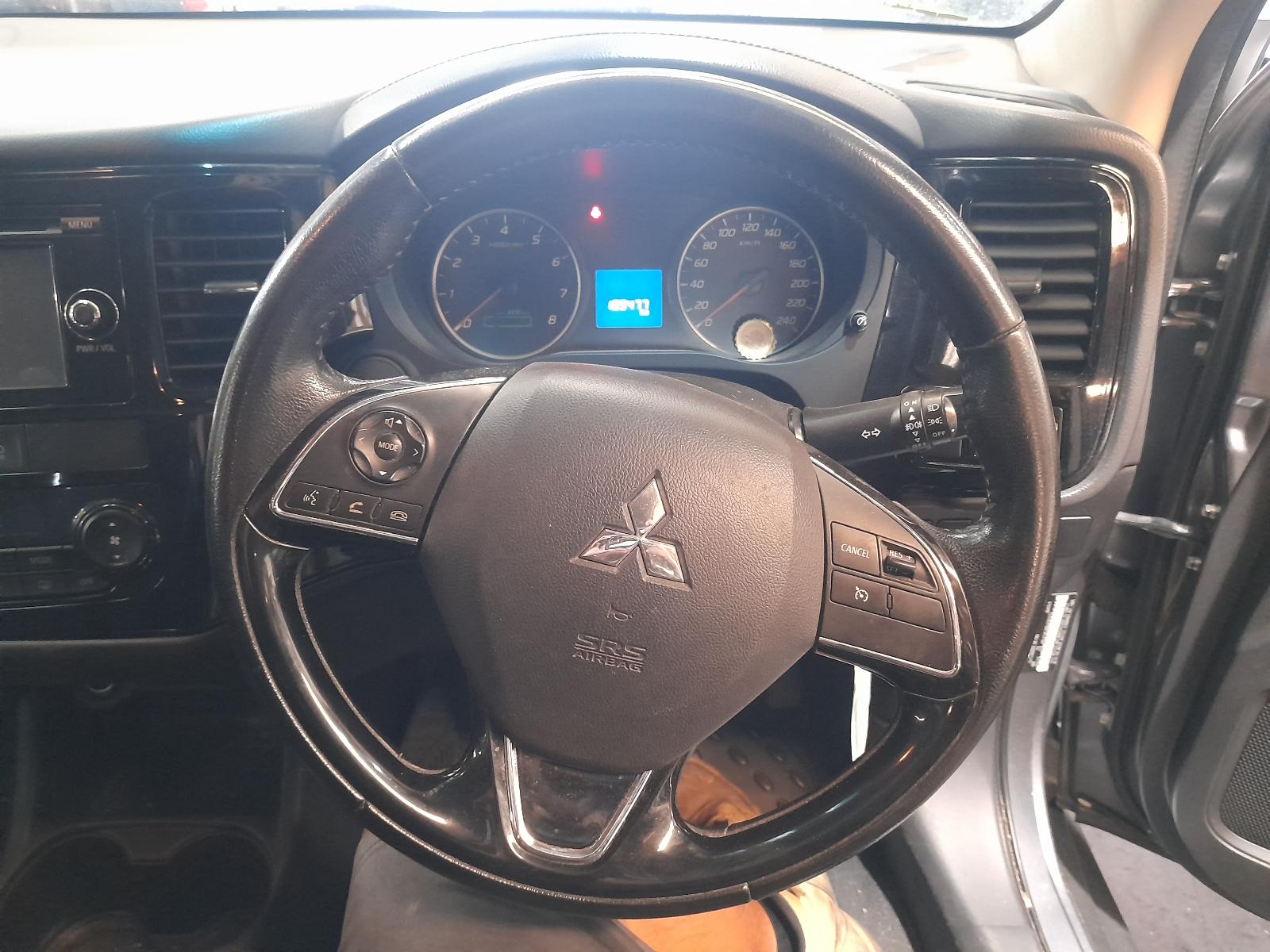 View Auto part Heater/Ac Controls Mitsubishi Outlander 2016