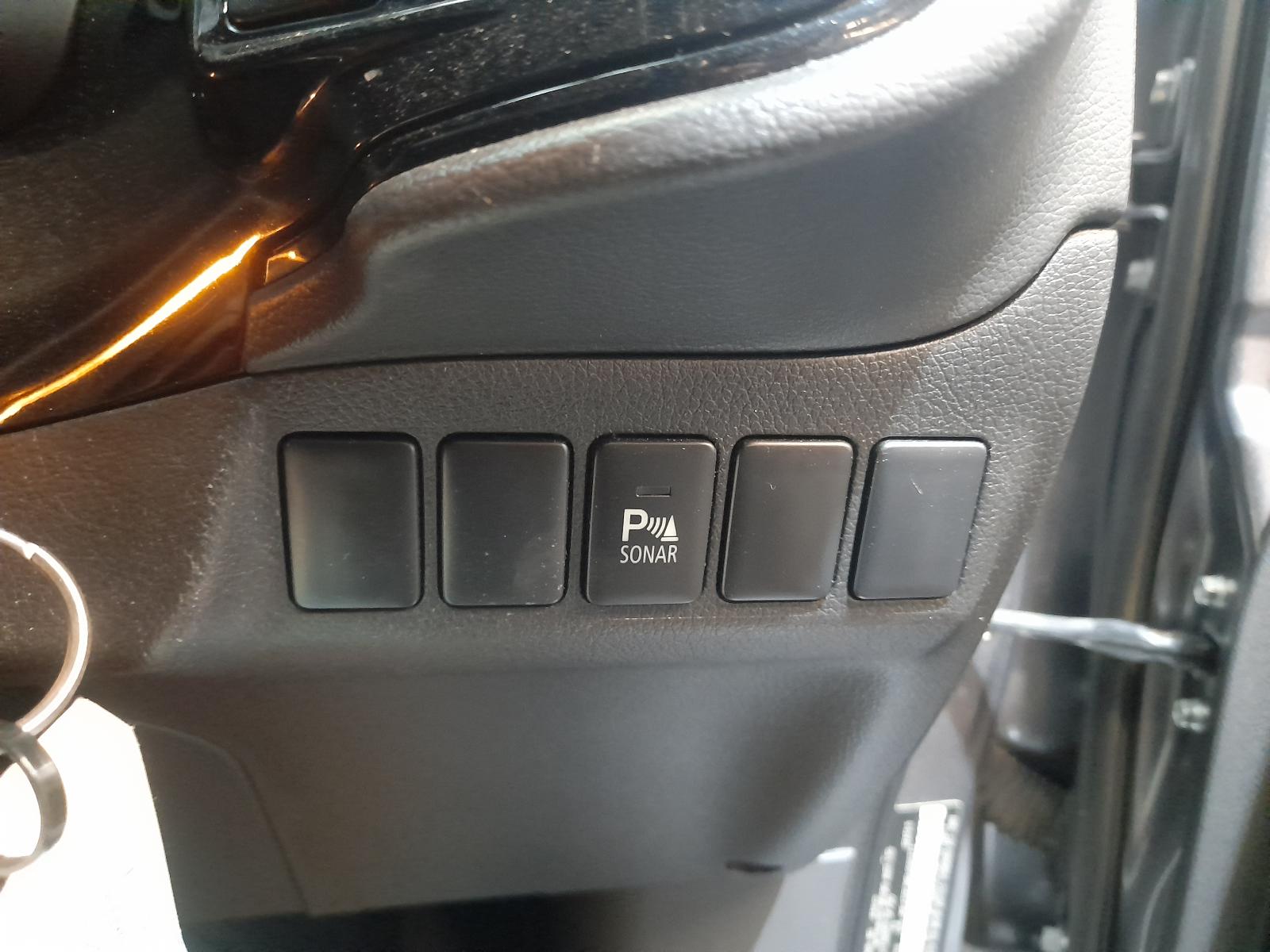 View Auto part Heater/Ac Controls Mitsubishi Outlander 2016