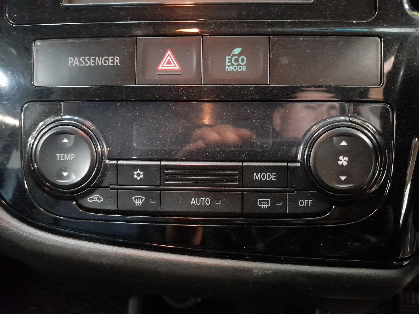 View Auto part Heater/Ac Controls Mitsubishi Outlander 2016