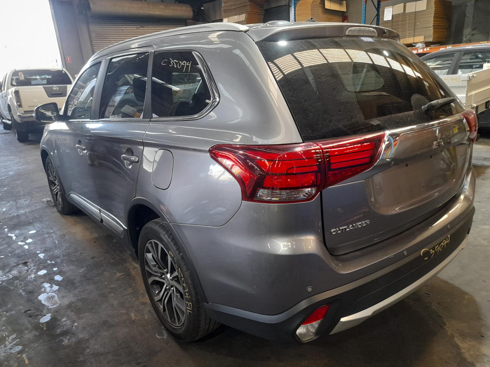 View Auto part Heater/Ac Controls Mitsubishi Outlander 2016