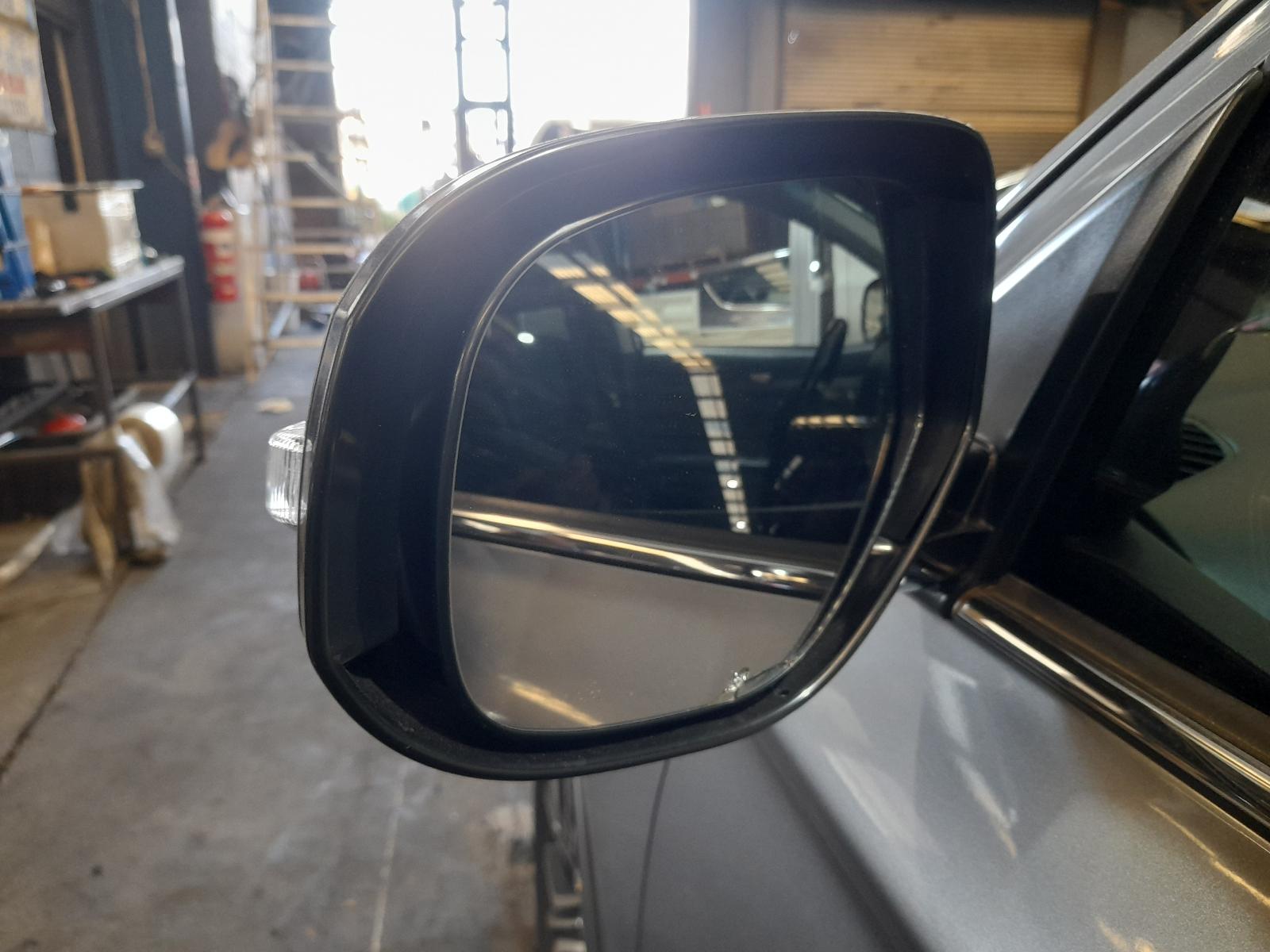 View Auto part Heater/Ac Controls Mitsubishi Outlander 2016