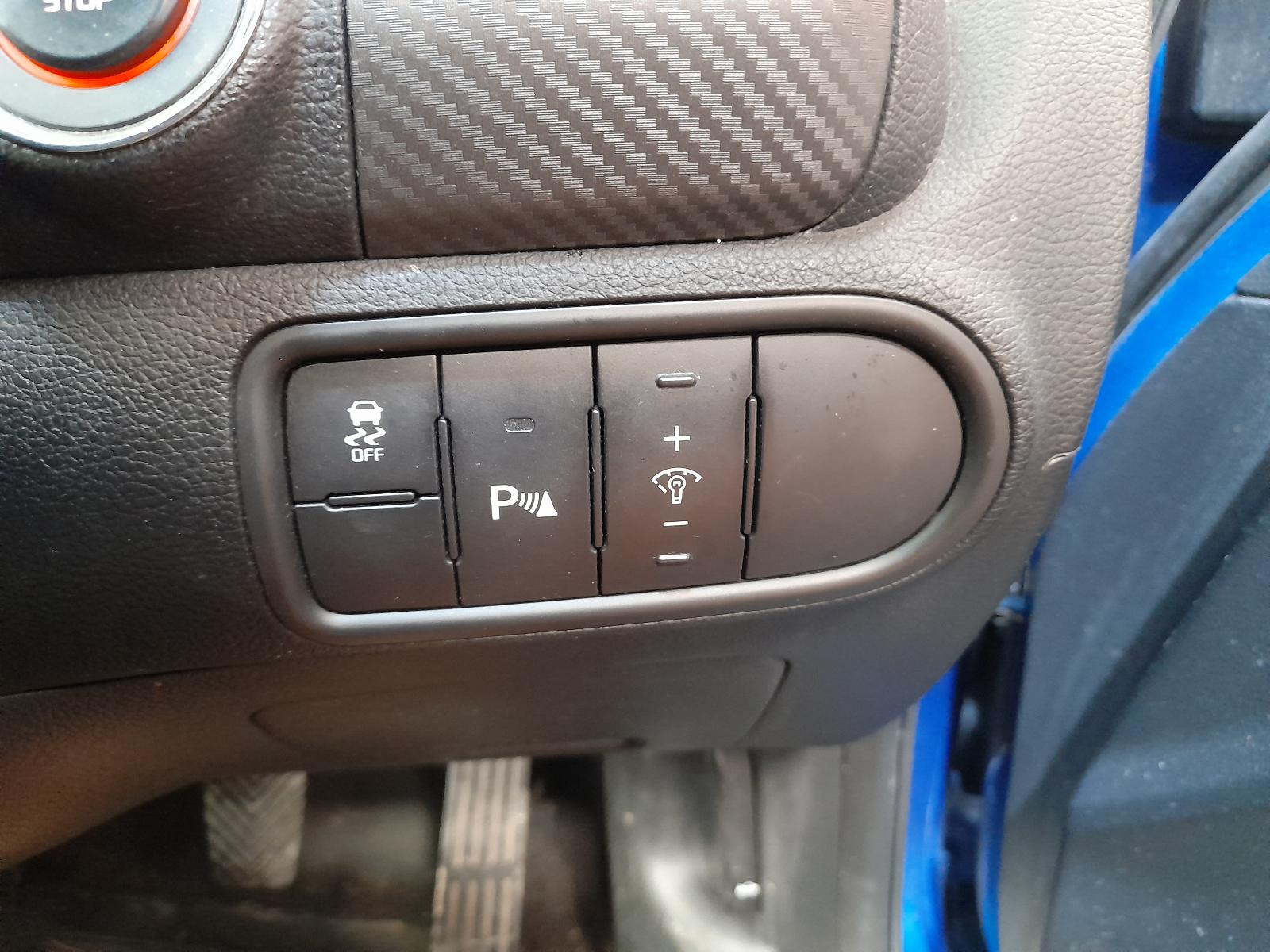 View Auto part Left Front Strut Kia Cerato 2013