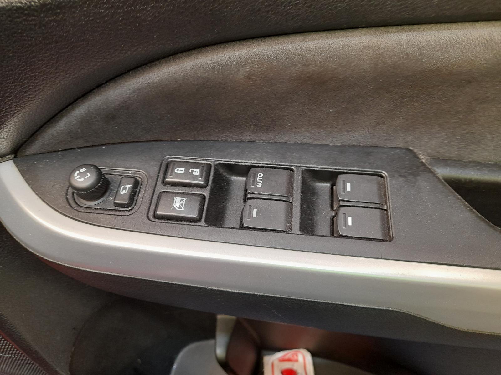 2016 Suzuki Vitara Airbag Module/Sensor View Auto part Airbag Module/Sensor Suzuki Vitara 2016