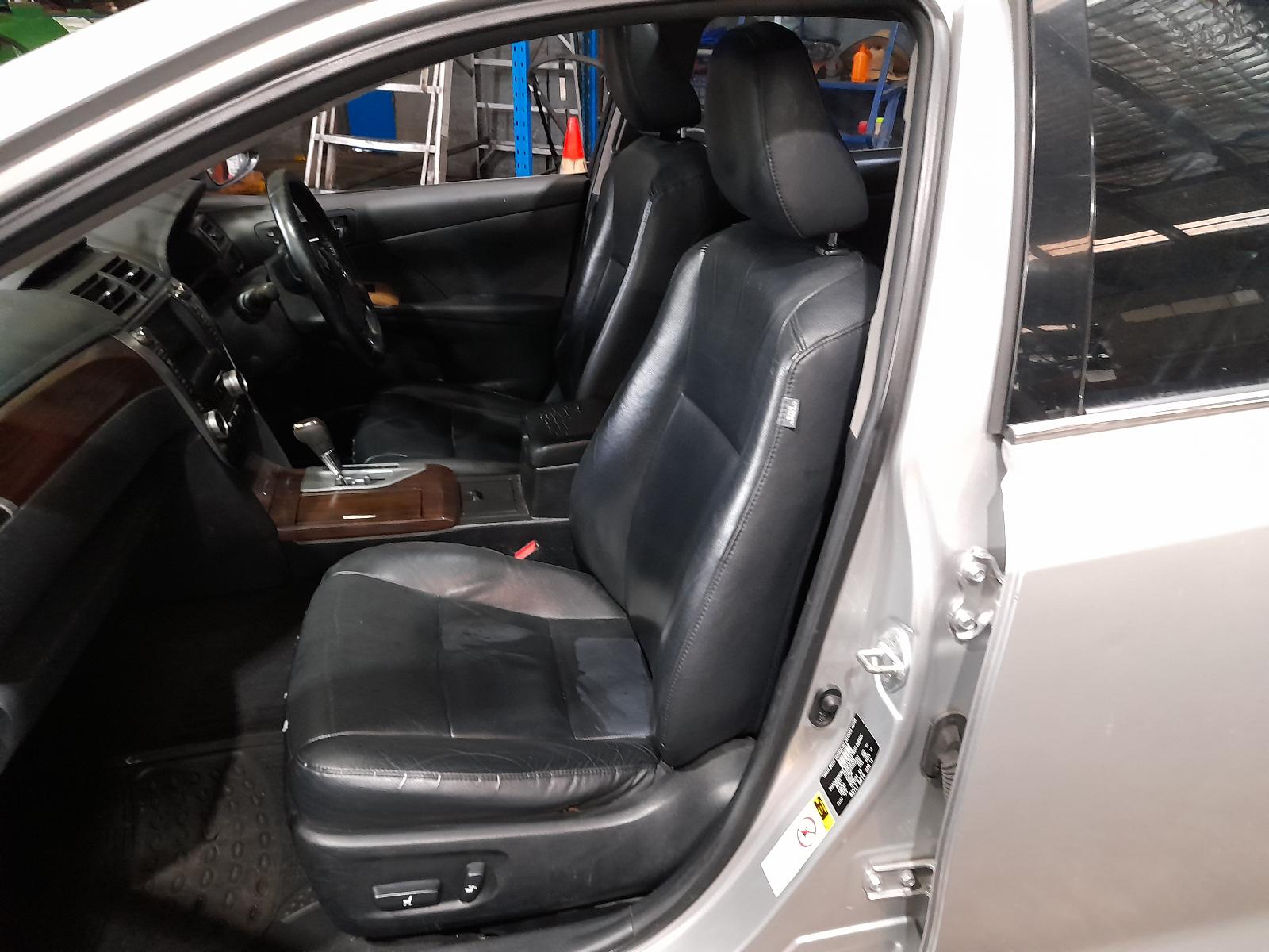 View Auto part Left Indicator/Fog/Side Toyota Aurion 2014