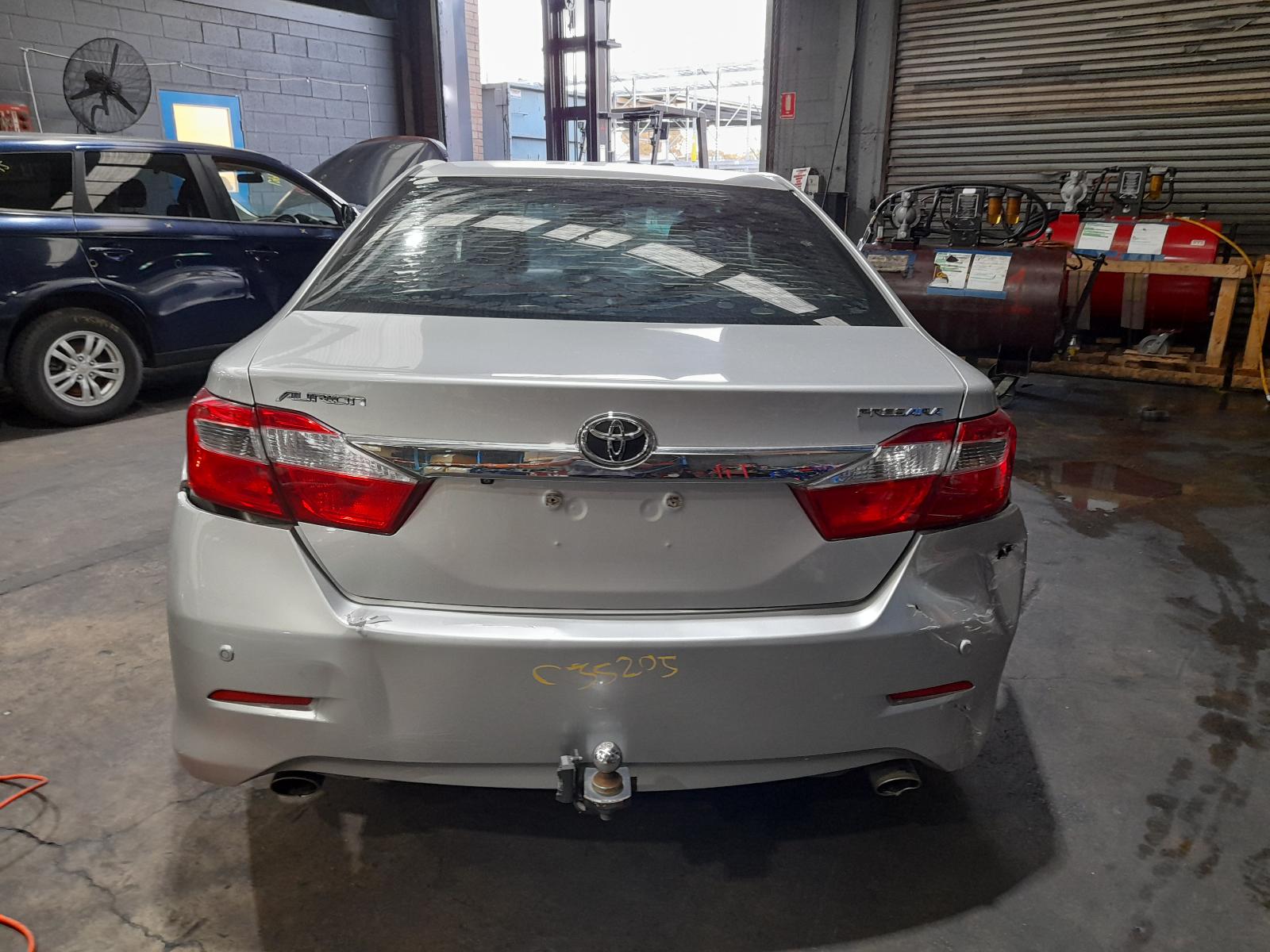 View Auto part Left Indicator/Fog/Side Toyota Aurion 2014