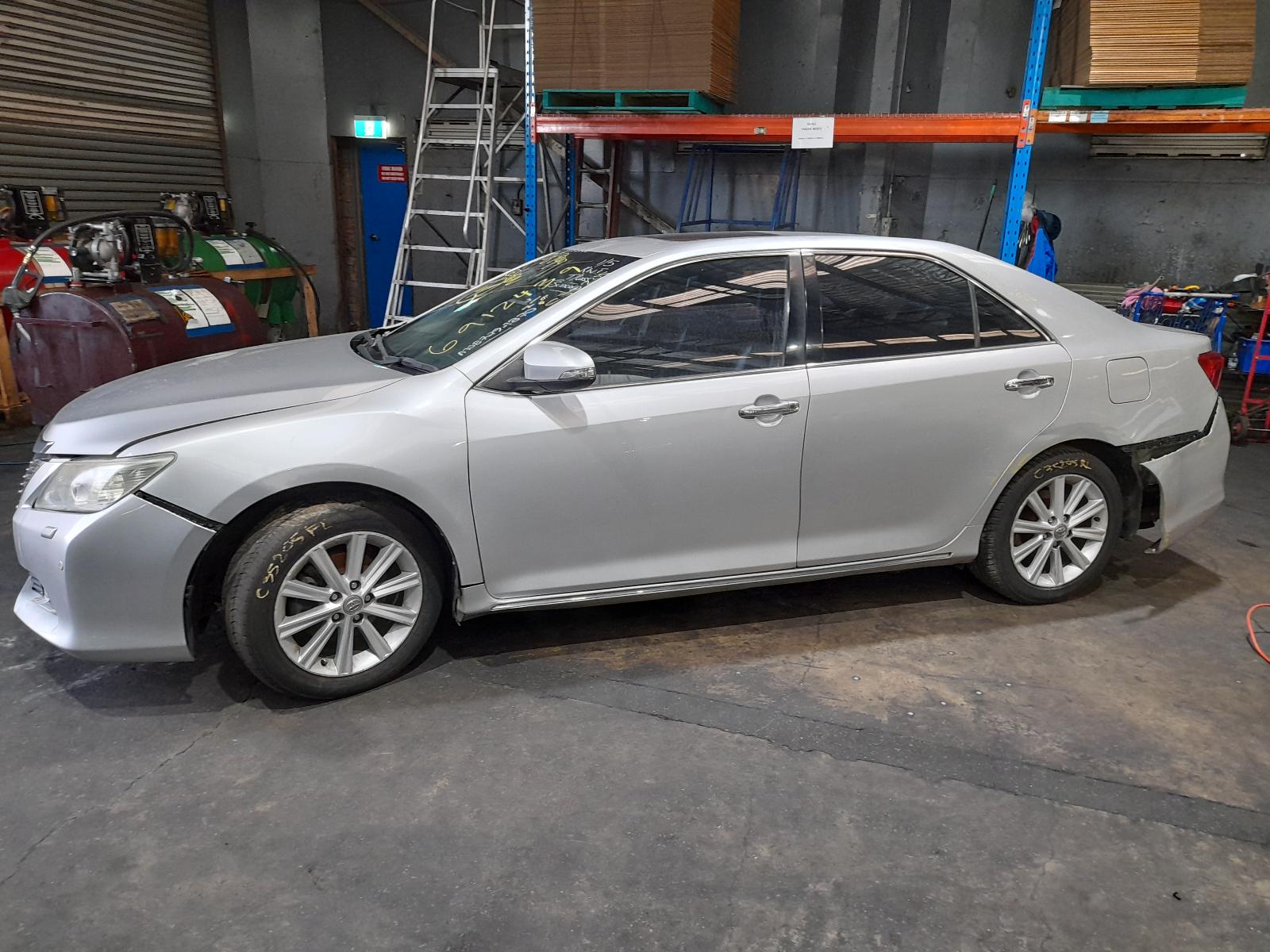 View Auto part Left Indicator/Fog/Side Toyota Aurion 2014