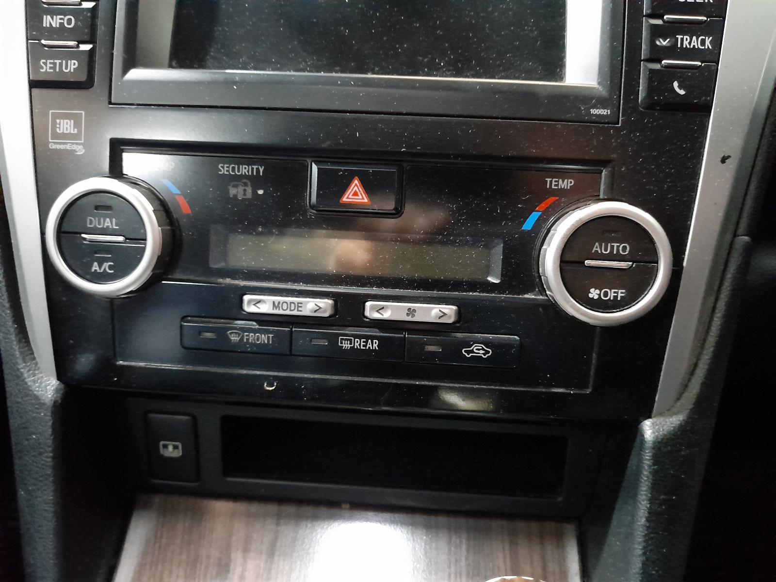 View Auto part Left Indicator/Fog/Side Toyota Aurion 2014