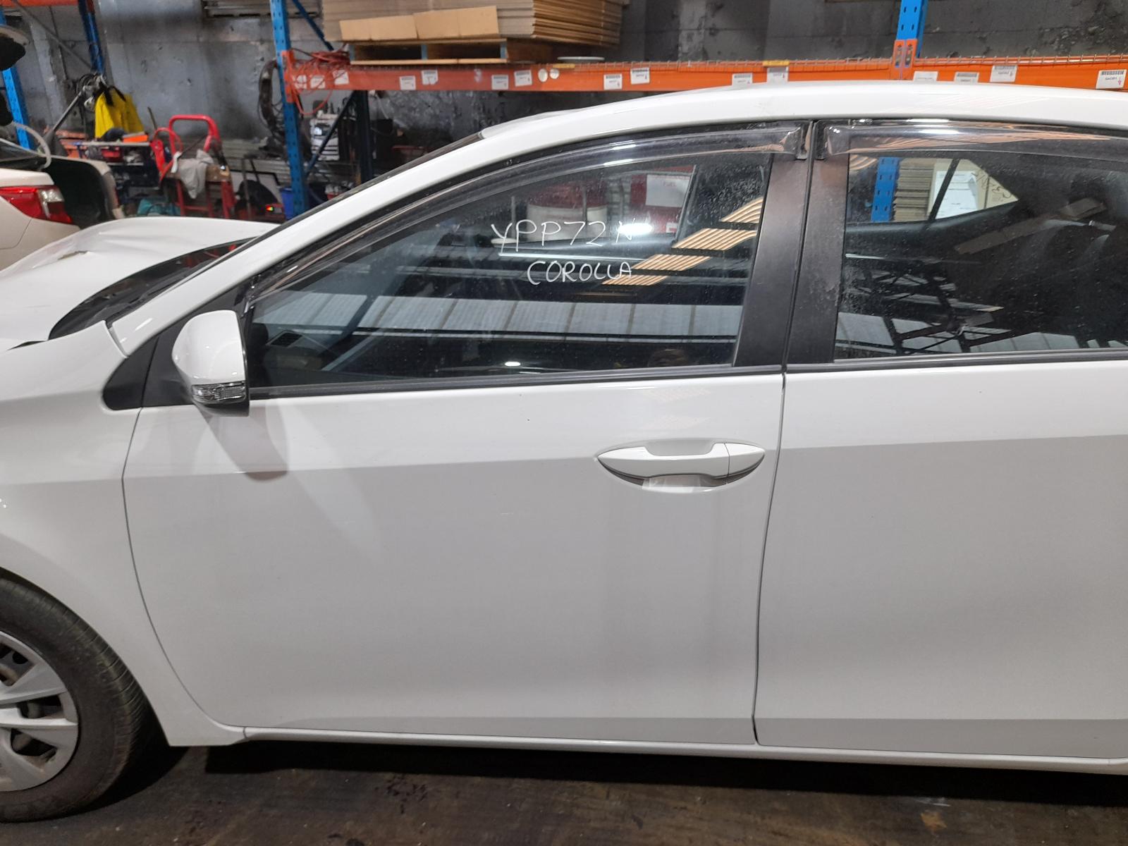 View Auto part Airbag Module/Sensor Toyota Corolla 2016