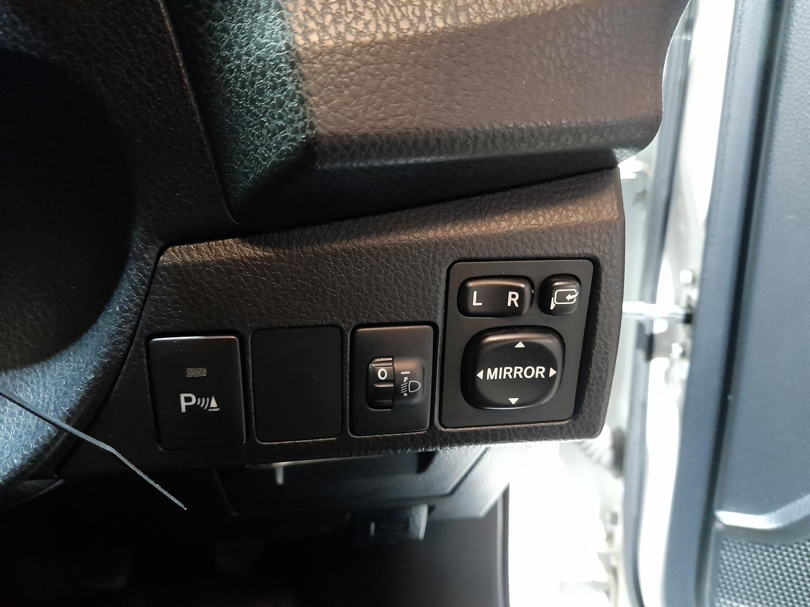 View Auto part Airbag Module/Sensor Toyota Corolla 2016