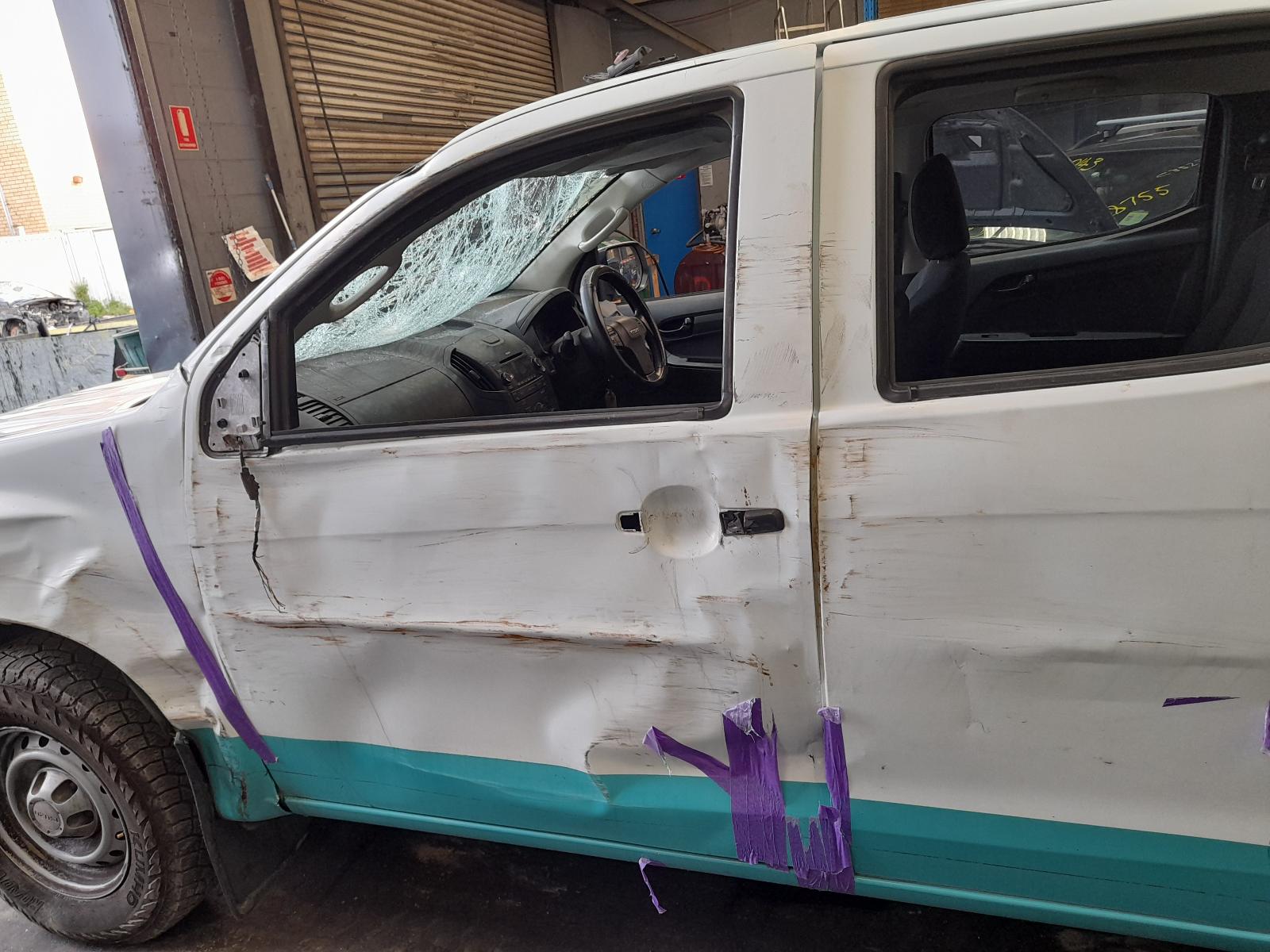 View Auto part Engine Isuzu Dmax 2014