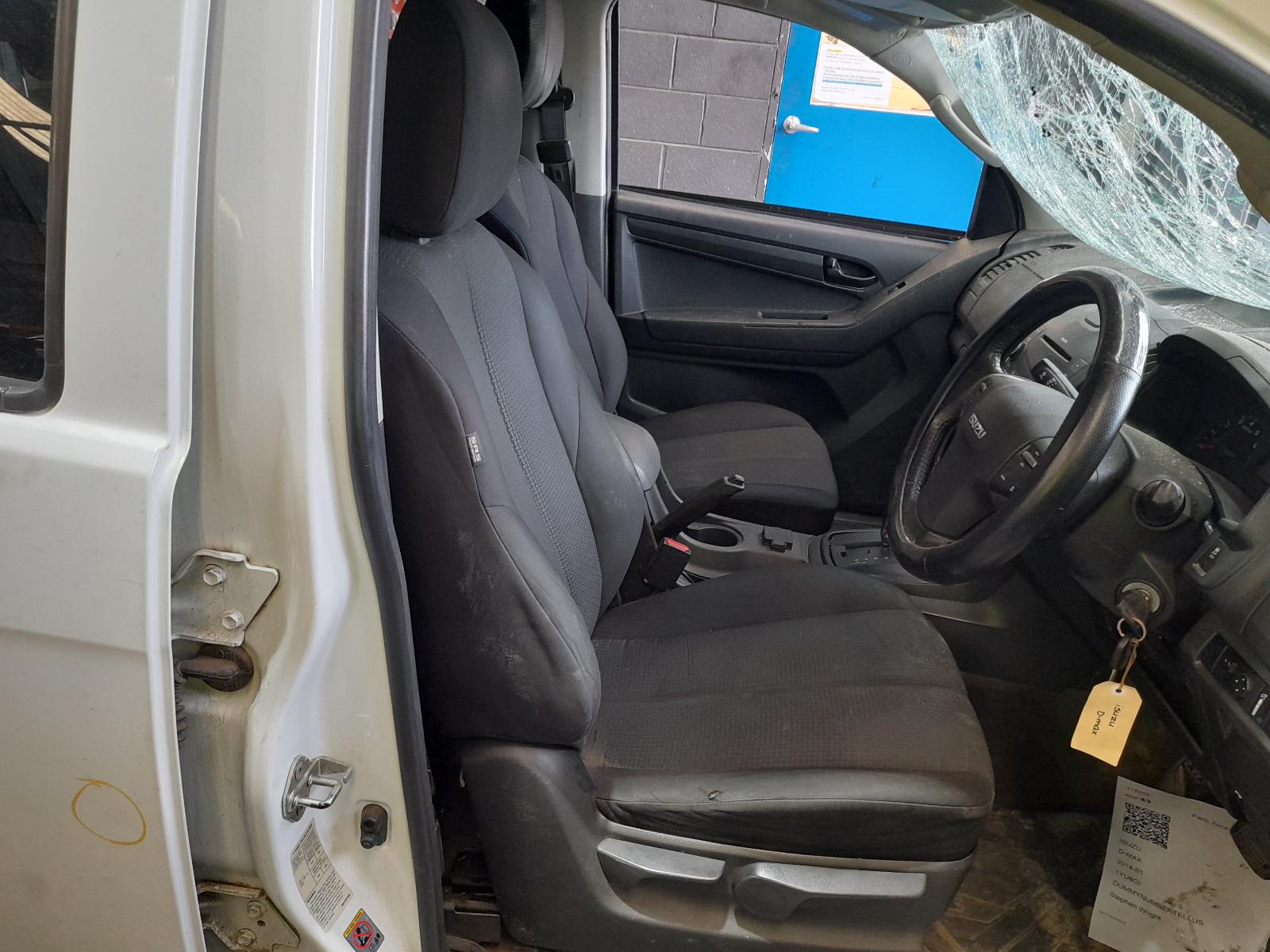 View Auto part Engine Isuzu Dmax 2014