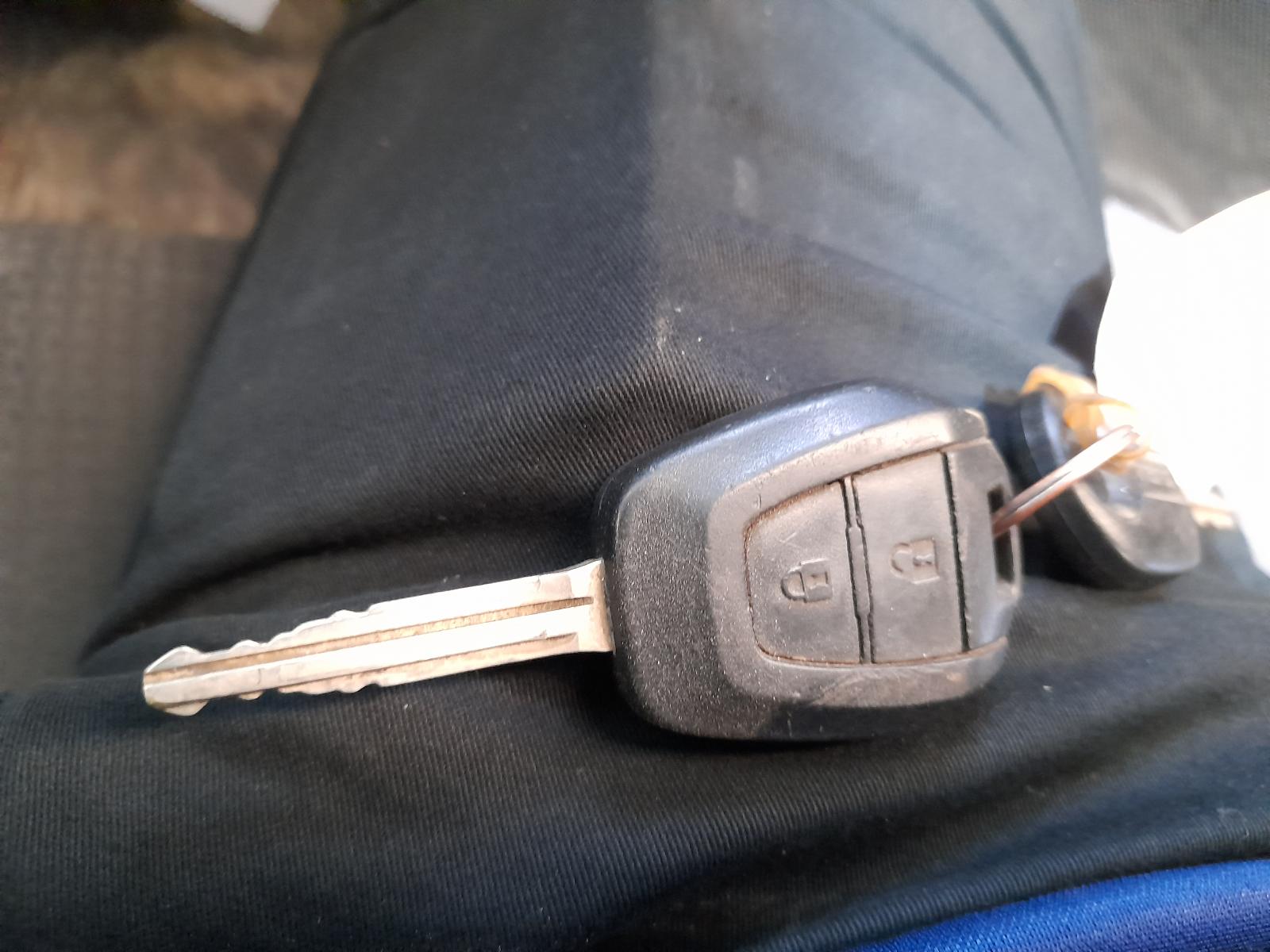 View Auto part Engine Isuzu Dmax 2014