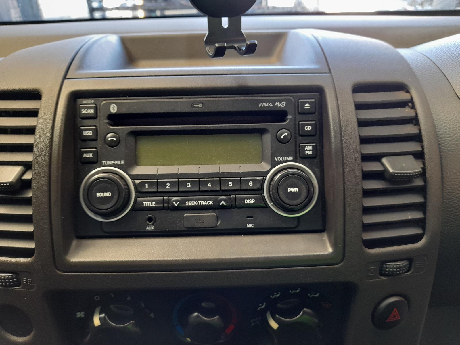 View Auto part Trans/Gearbox Nissan Navara 2013