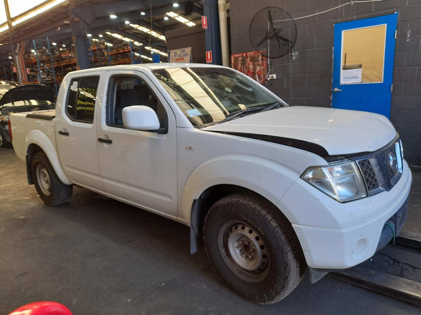 View Auto part Trans/Gearbox Nissan Navara 2013