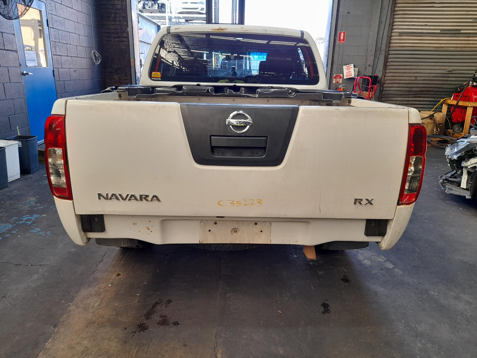 View Auto part Trans/Gearbox Nissan Navara 2013