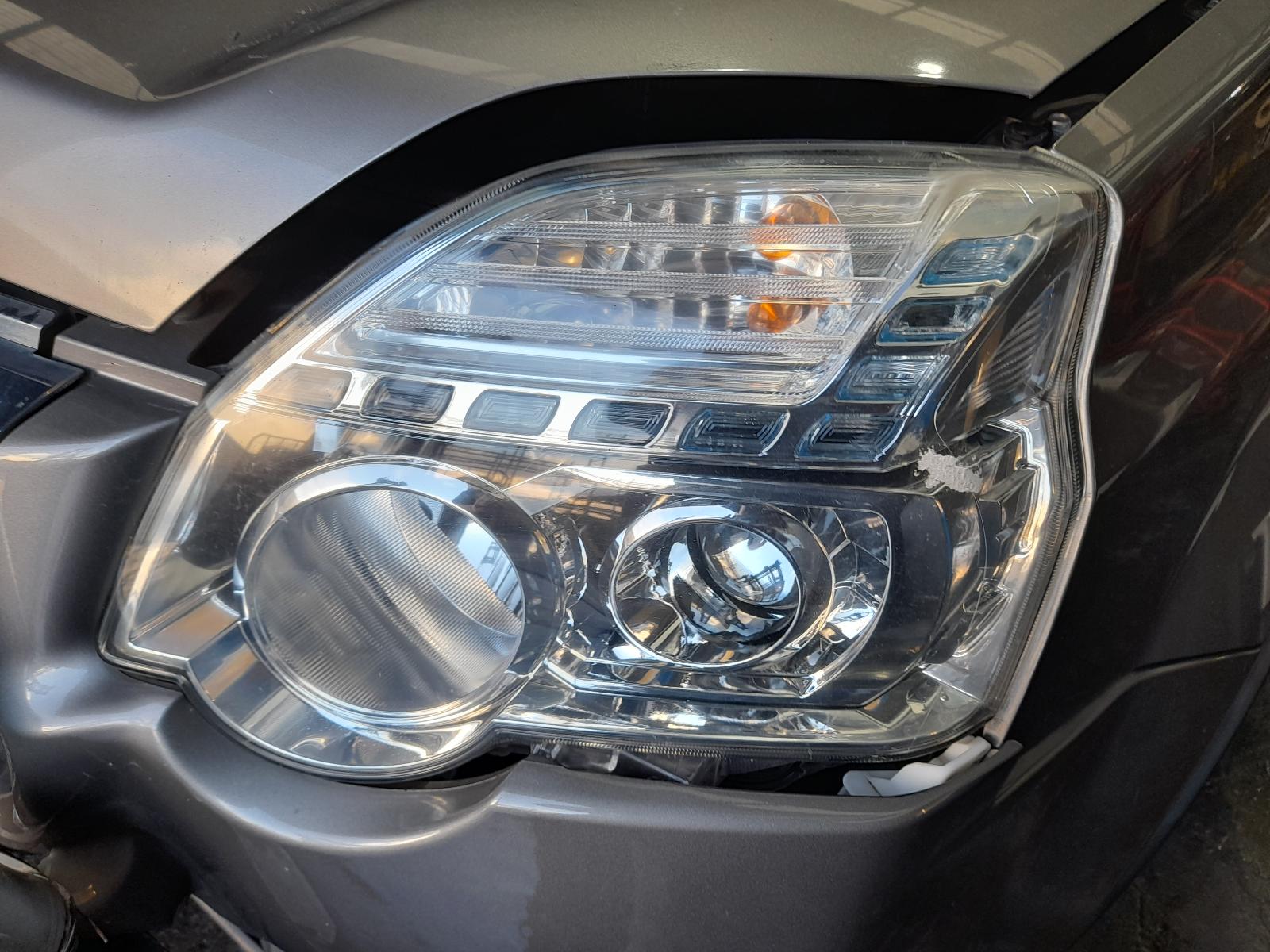 View Auto part Rear/Tailgate Glass Nissan Xtrail 2013