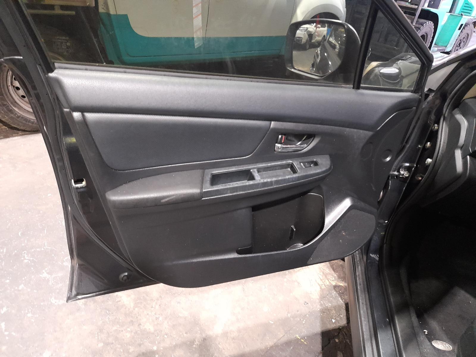 View Auto part Door/Boot/Gate Lock Subaru Xv 2013